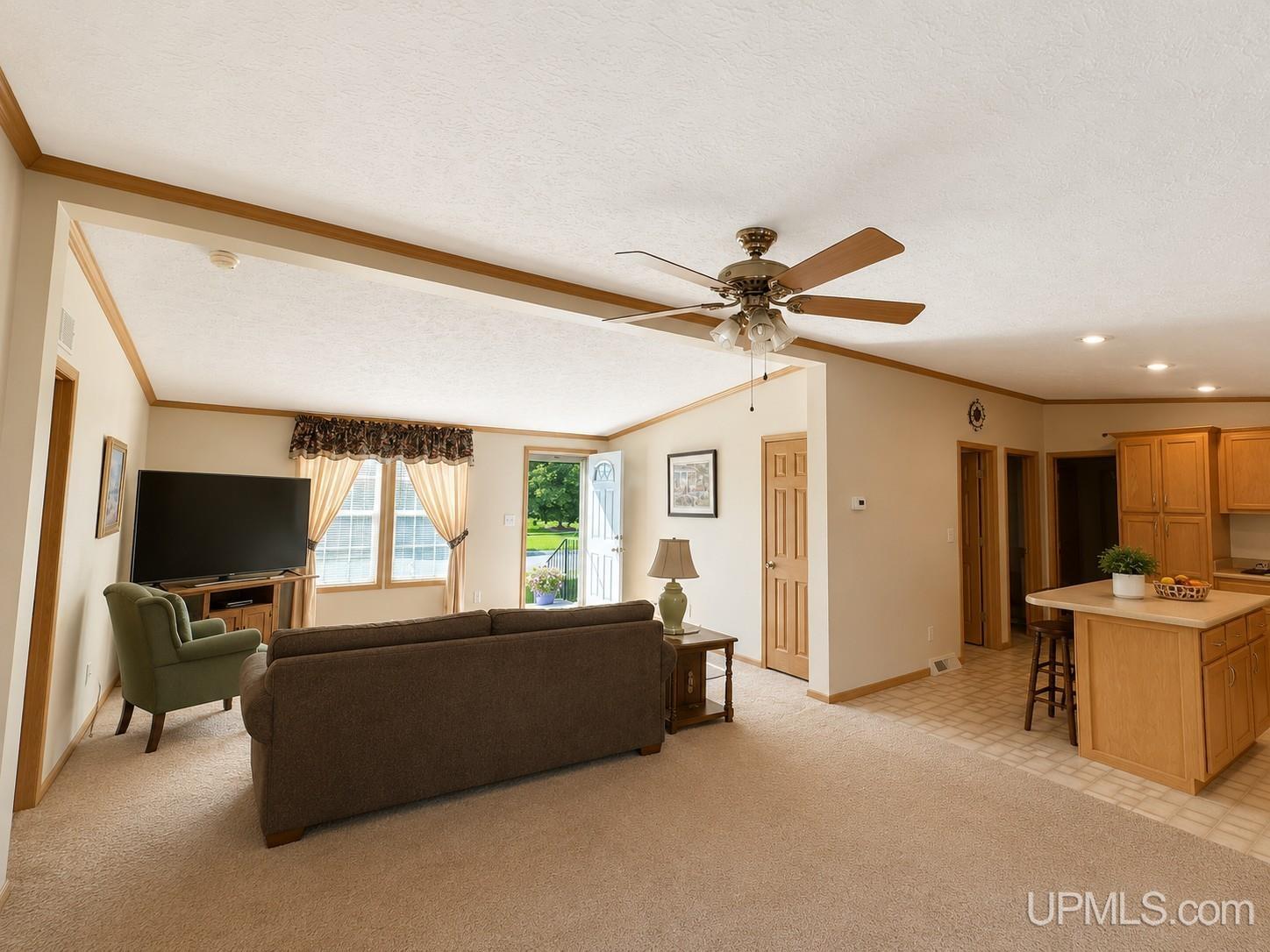26 Kenneally Boulevard Property Photo 8