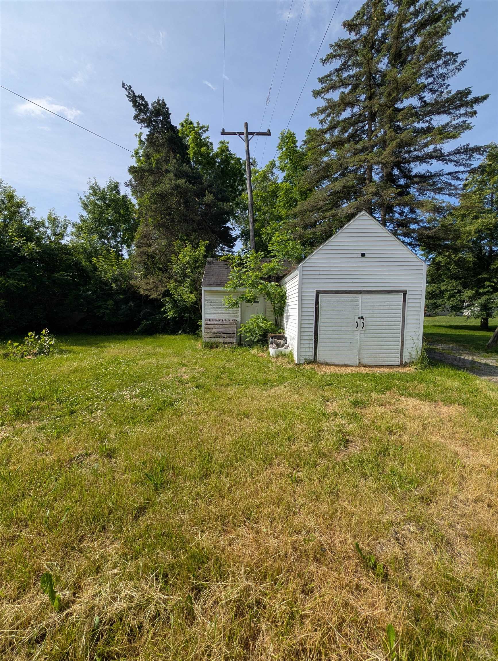 2286 California Avenue Property Photo 18