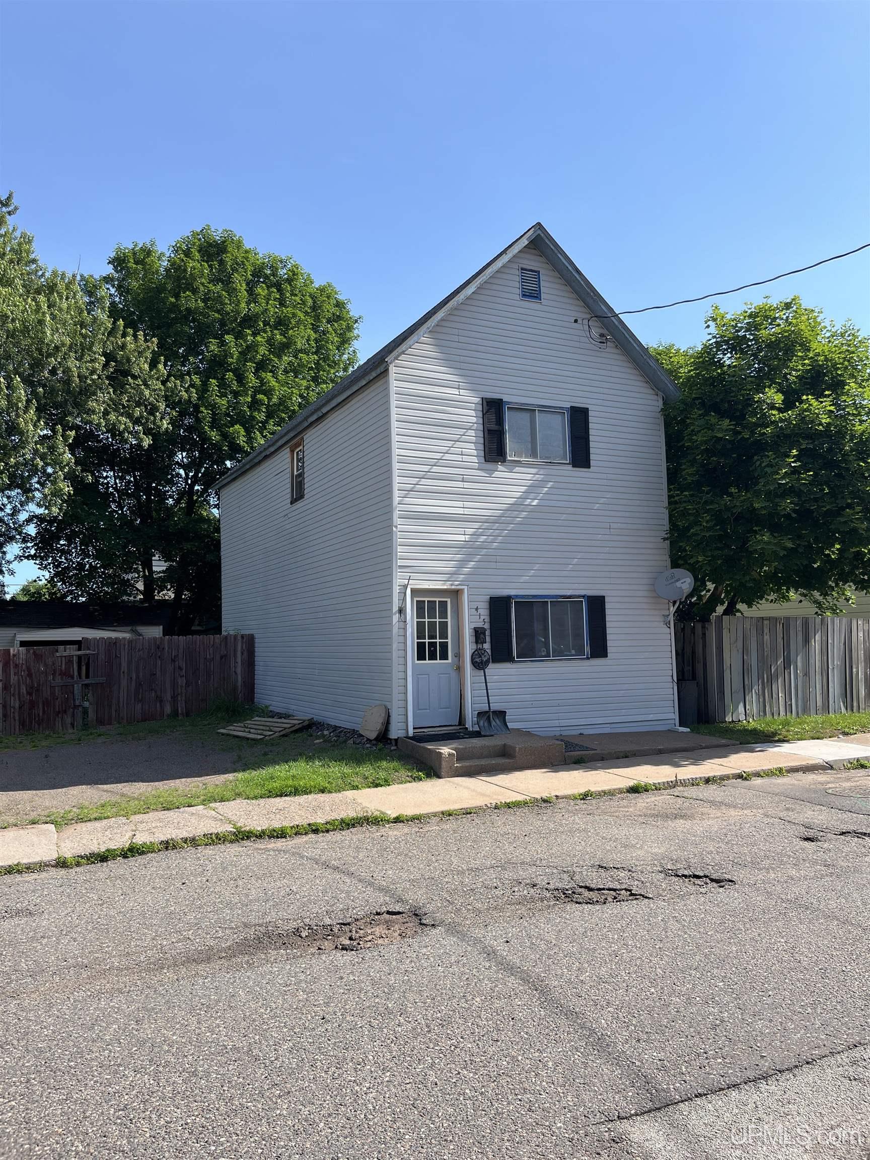 415 E High Street