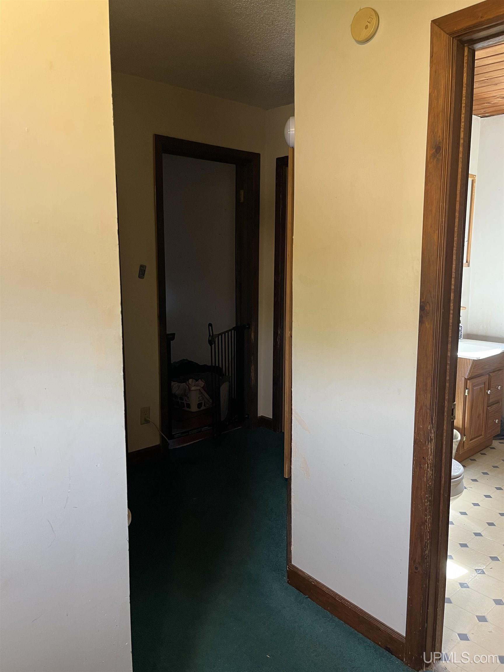 415 E High Street Property Photo 21