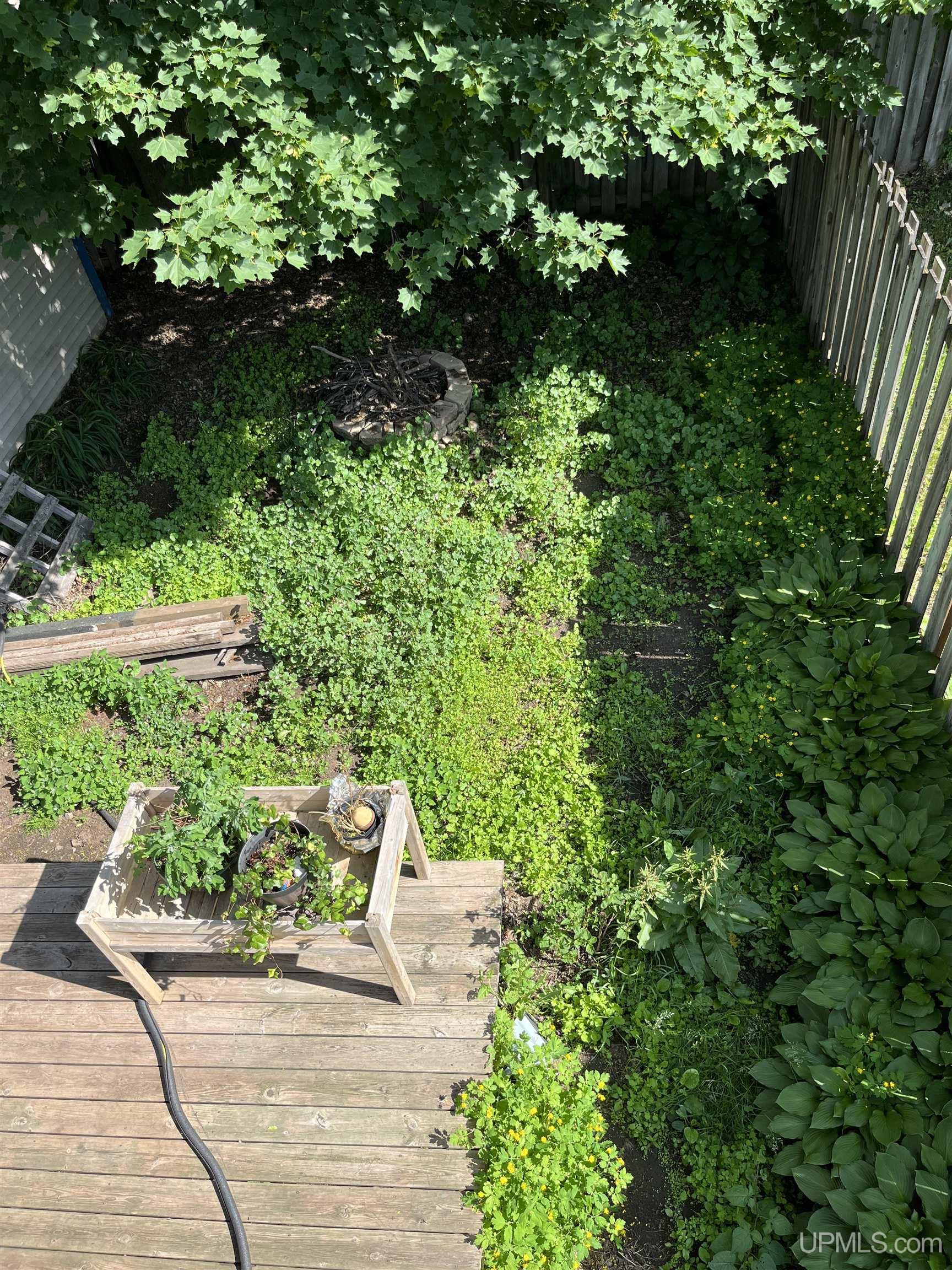 415 E High Street Property Photo 26