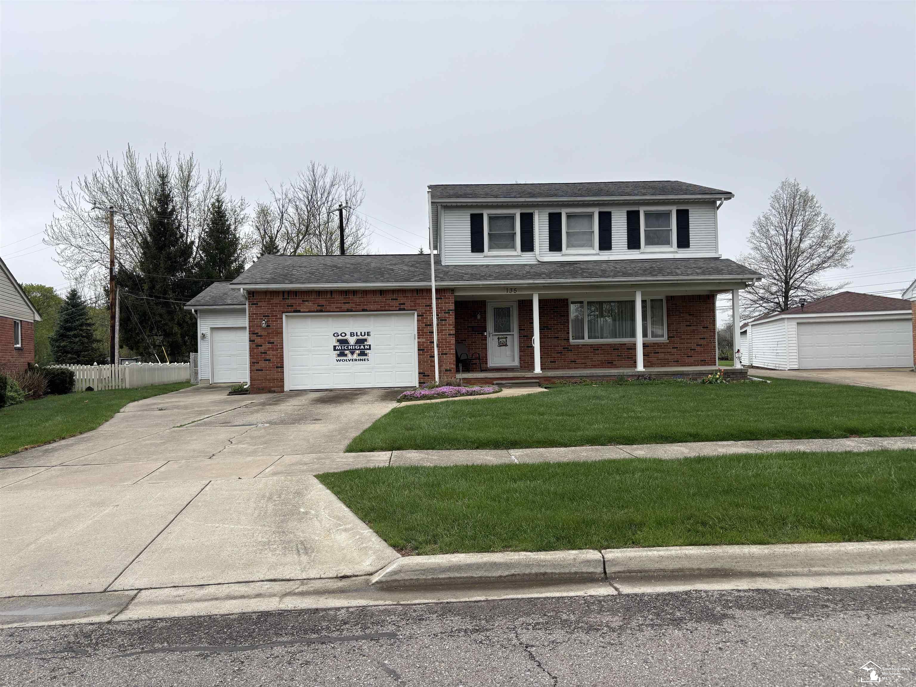 135 Crampton Drive