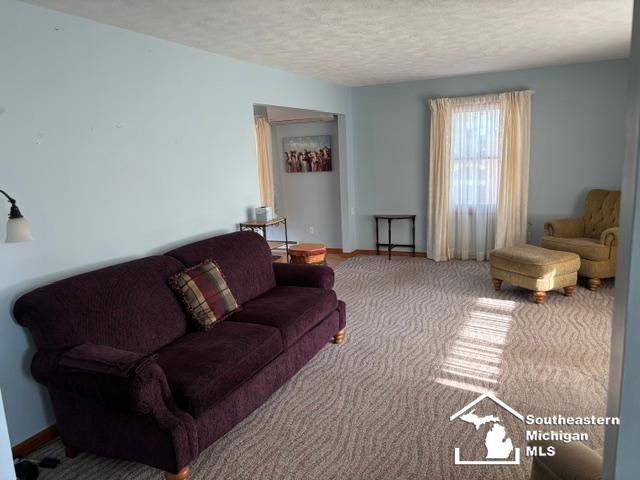 135 Crampton Drive Property Photo 5
