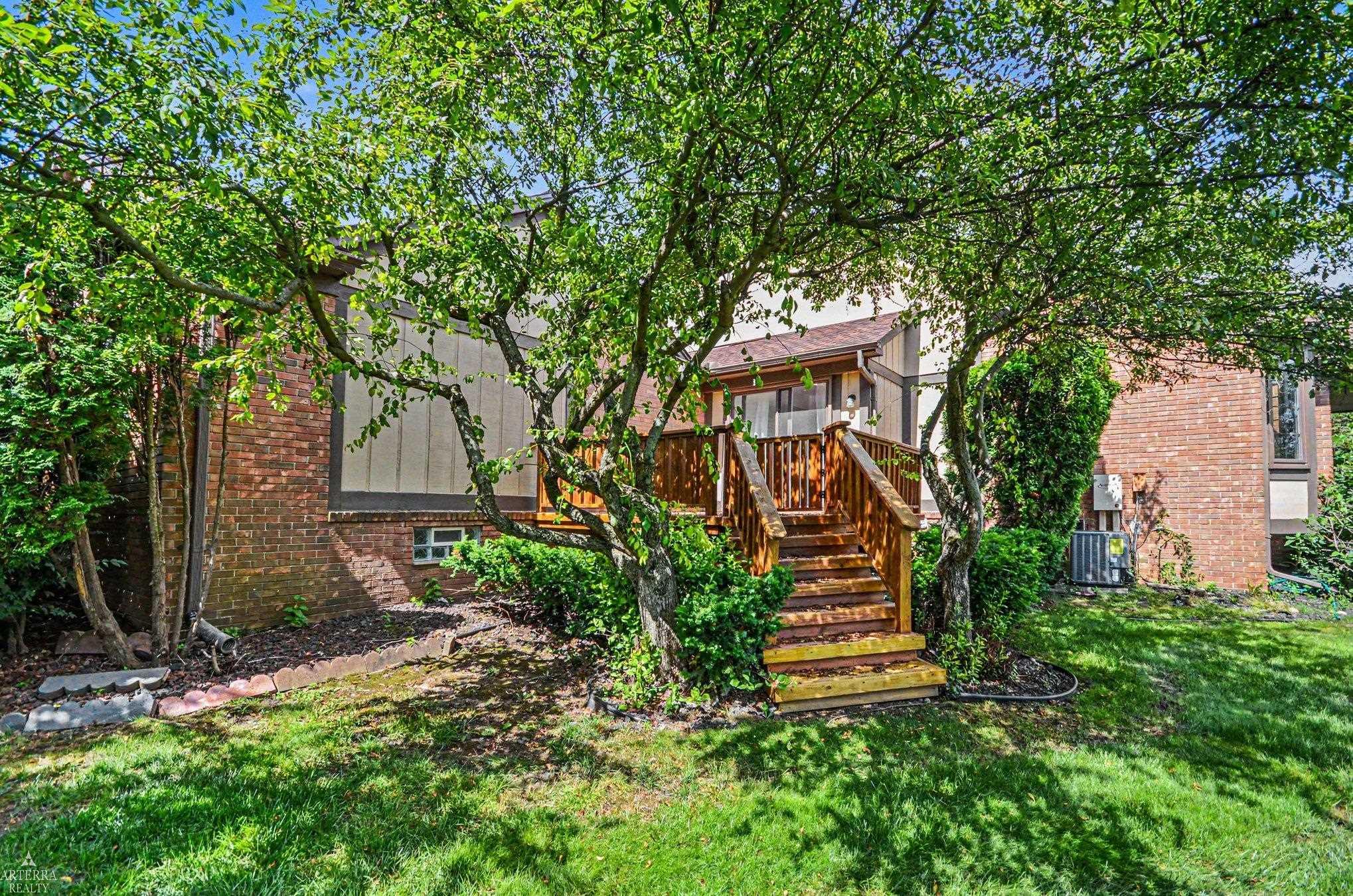 32 Meadow Wood Drive Property Photo 24