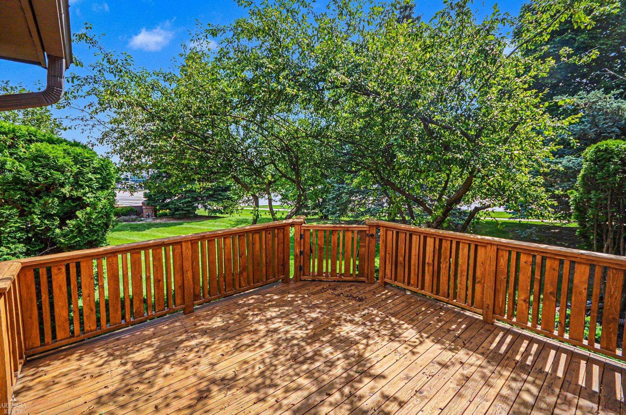32 Meadow Wood Drive Property Photo 26