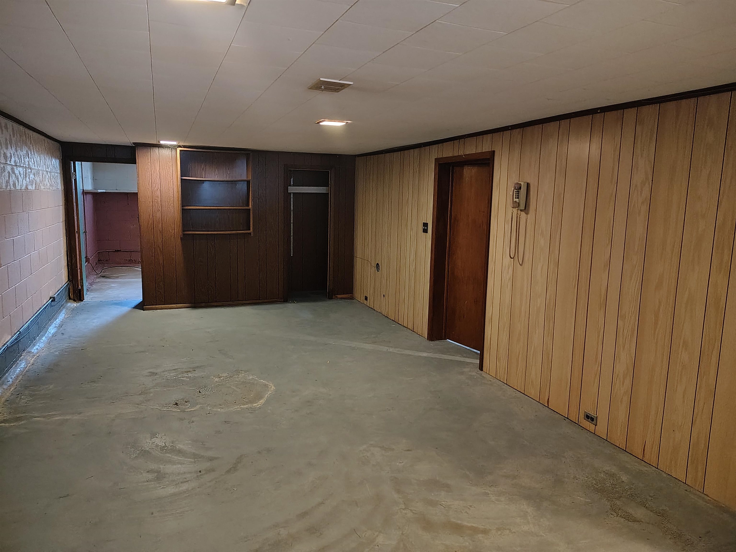 905 Dexter Drive Property Photo 16