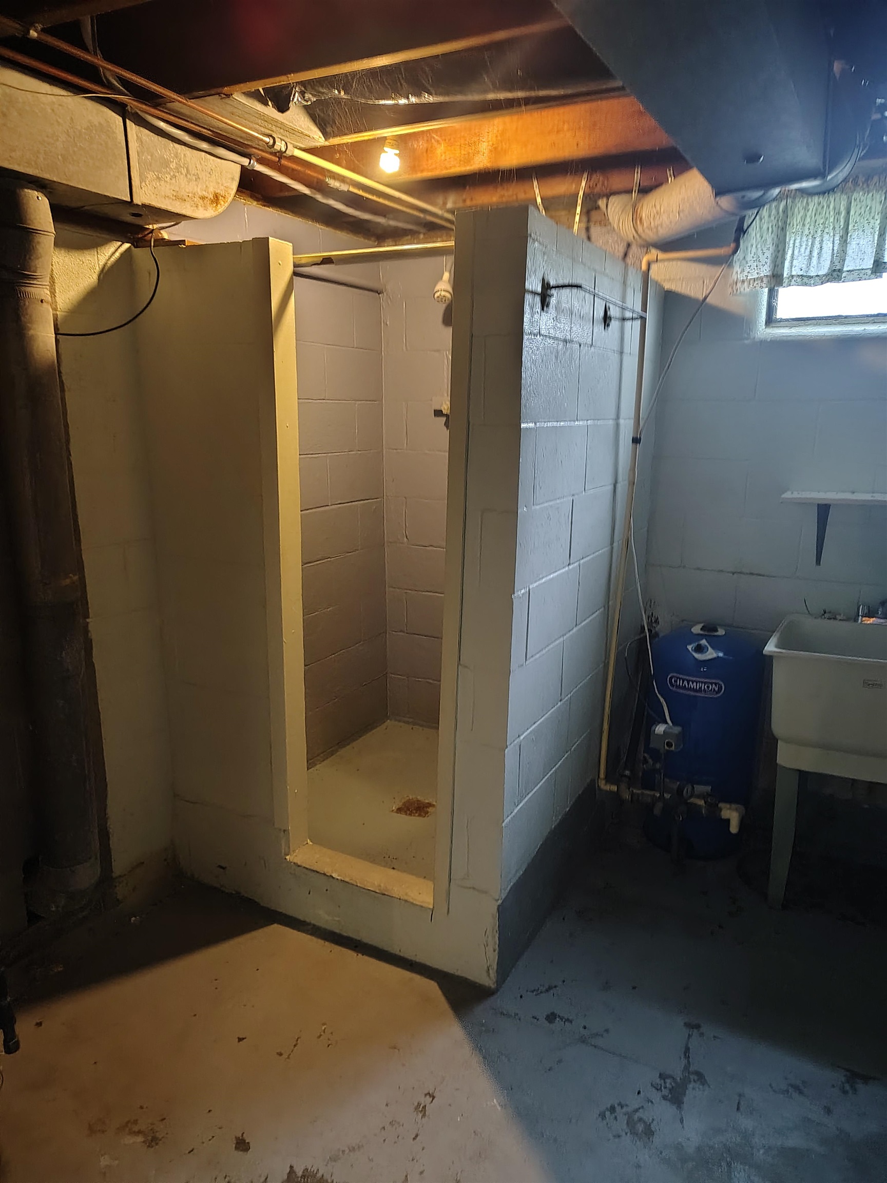 905 Dexter Drive Property Photo 19