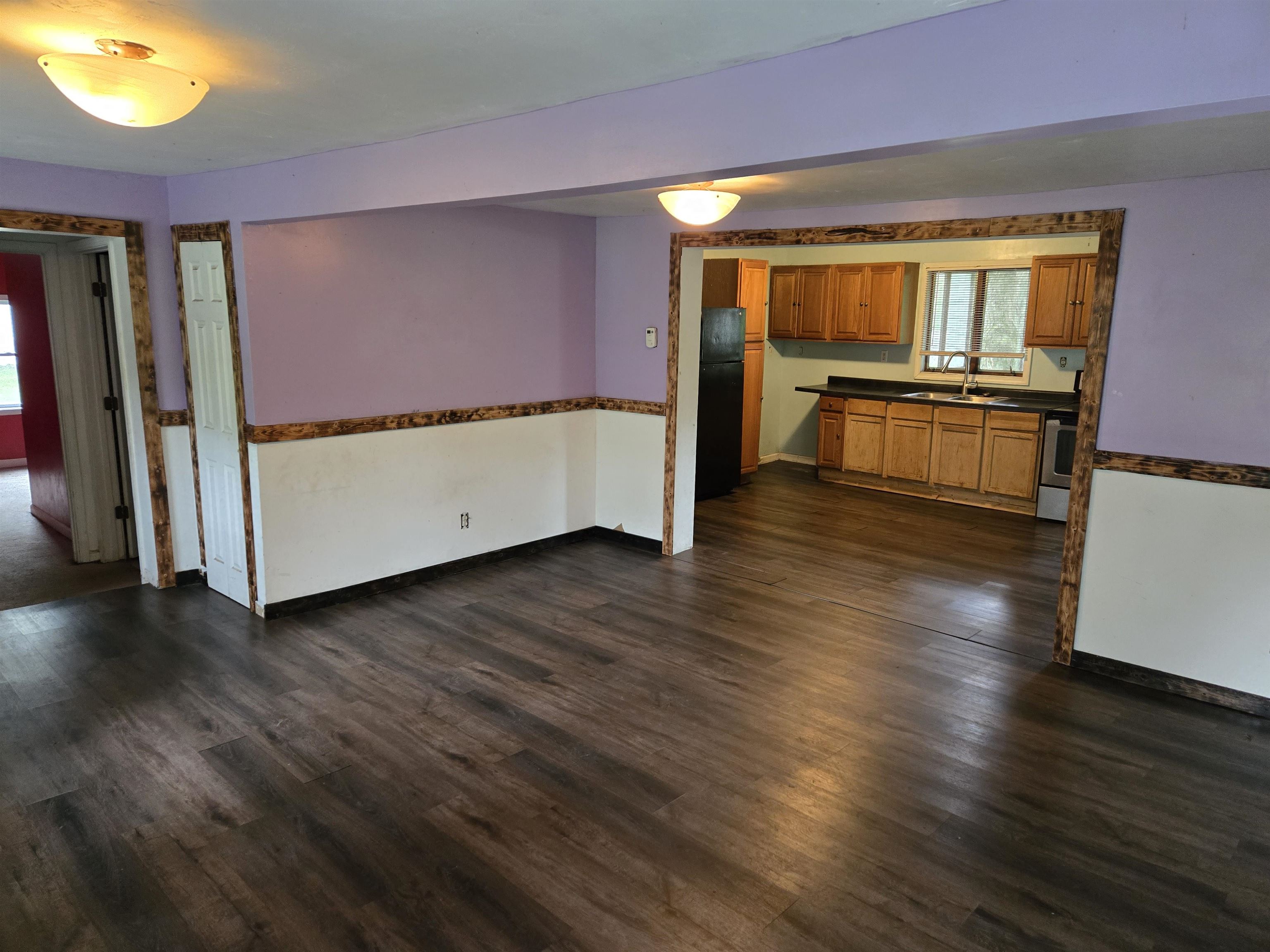 4364 S Kirk Road Property Photo 4