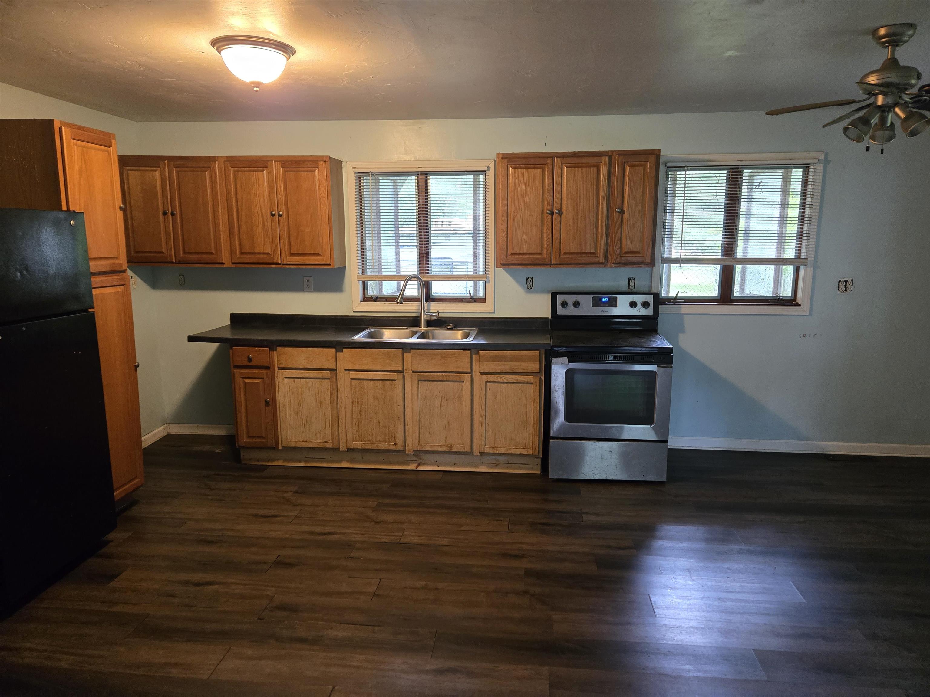 4364 S Kirk Road Property Photo 6