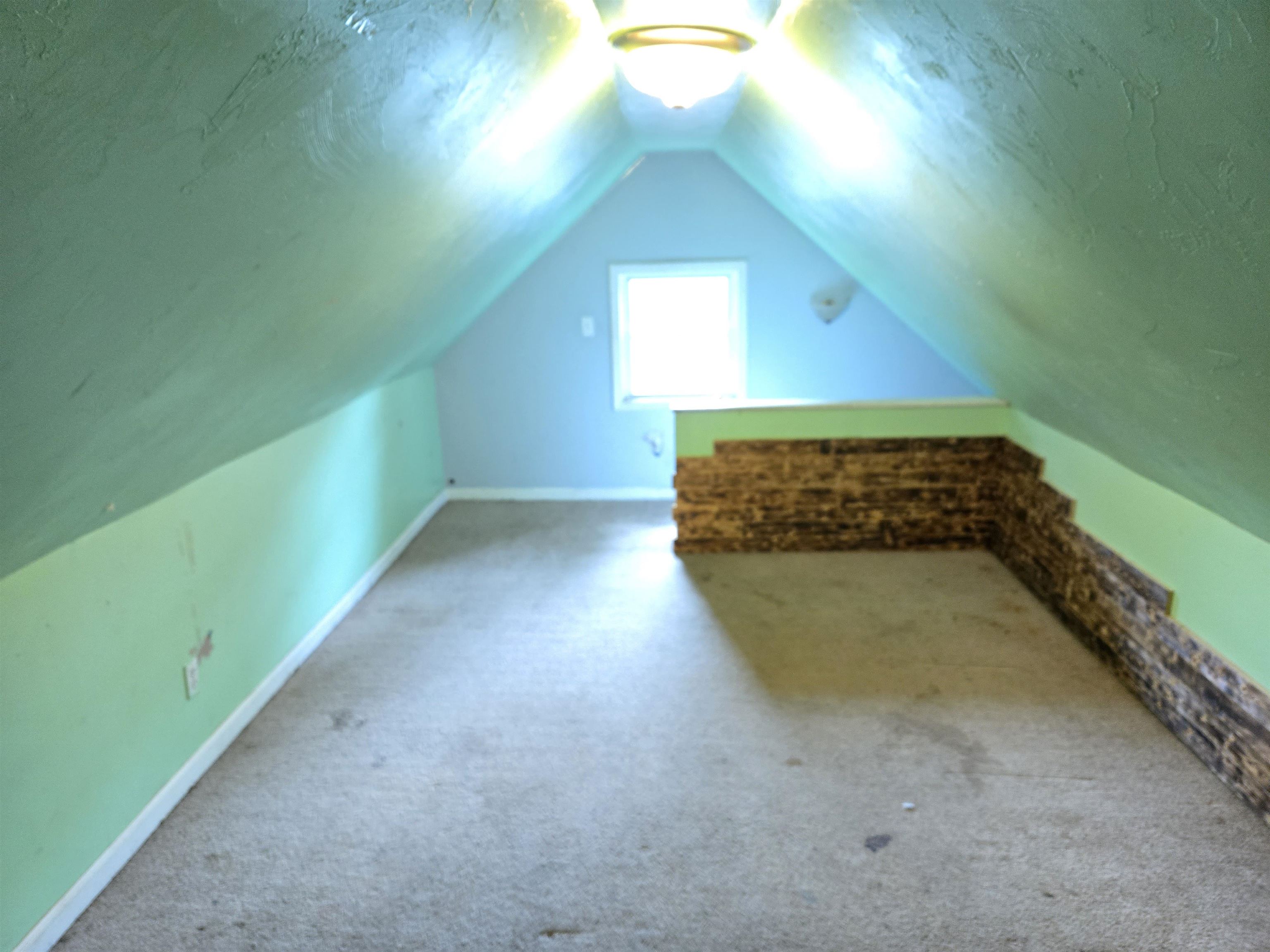 4364 S Kirk Road Property Photo 14