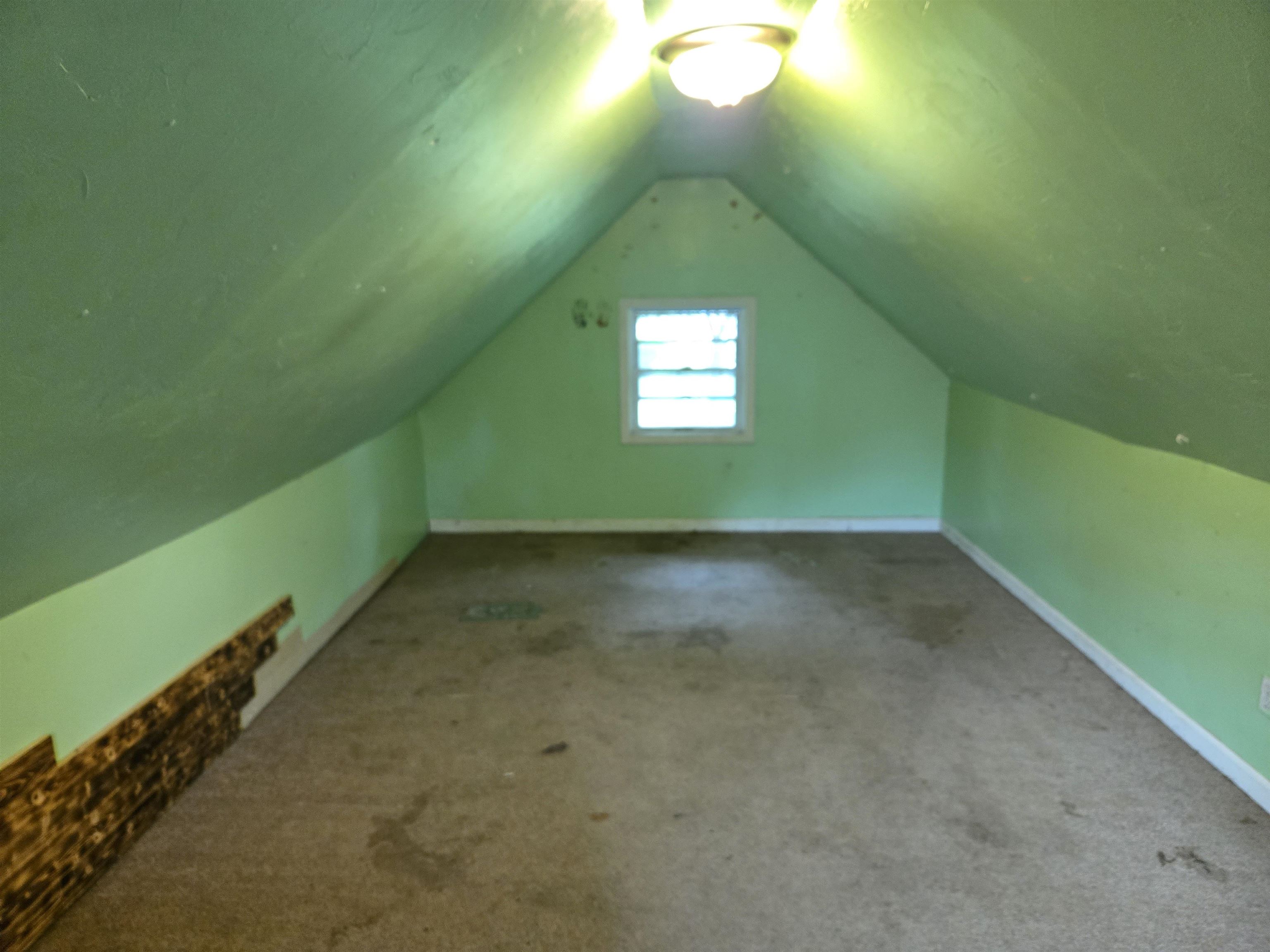 4364 S Kirk Road Property Photo 16