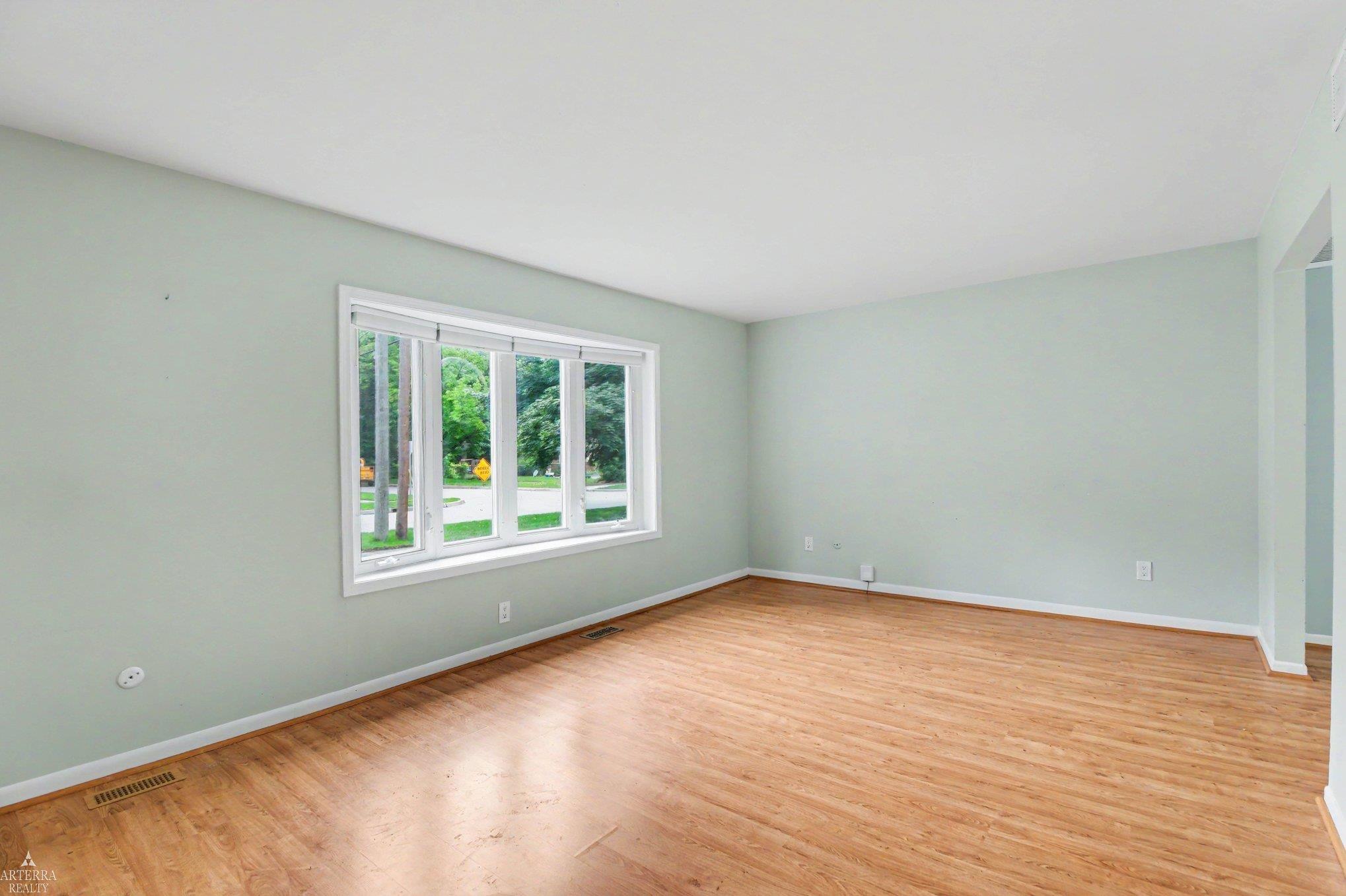 23425 Barfield Street Property Photo 3