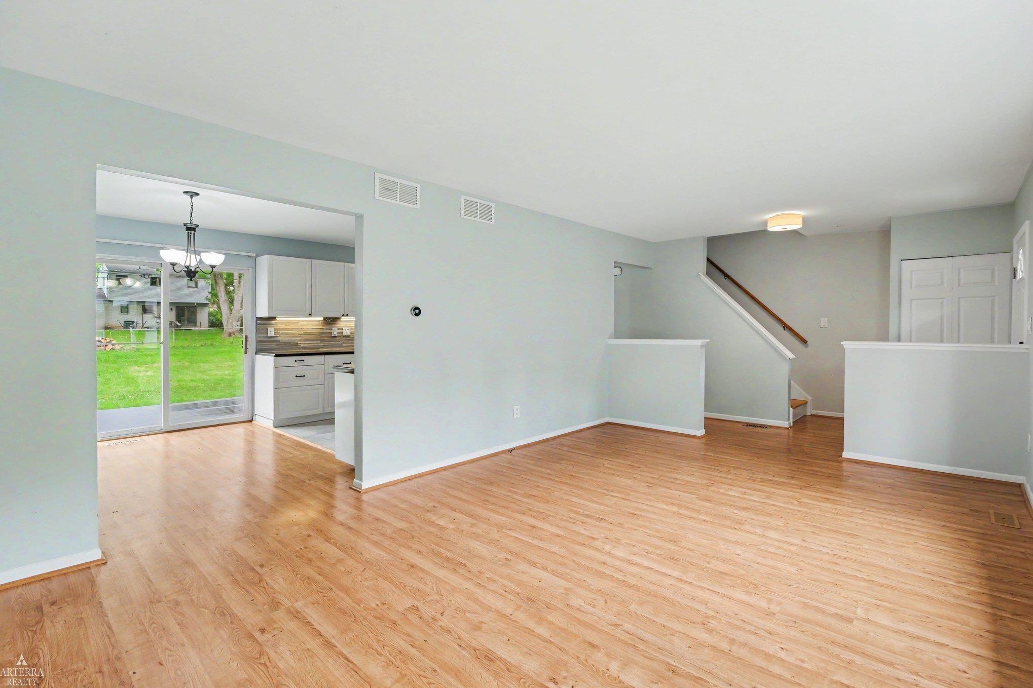 23425 Barfield Street Property Photo 4