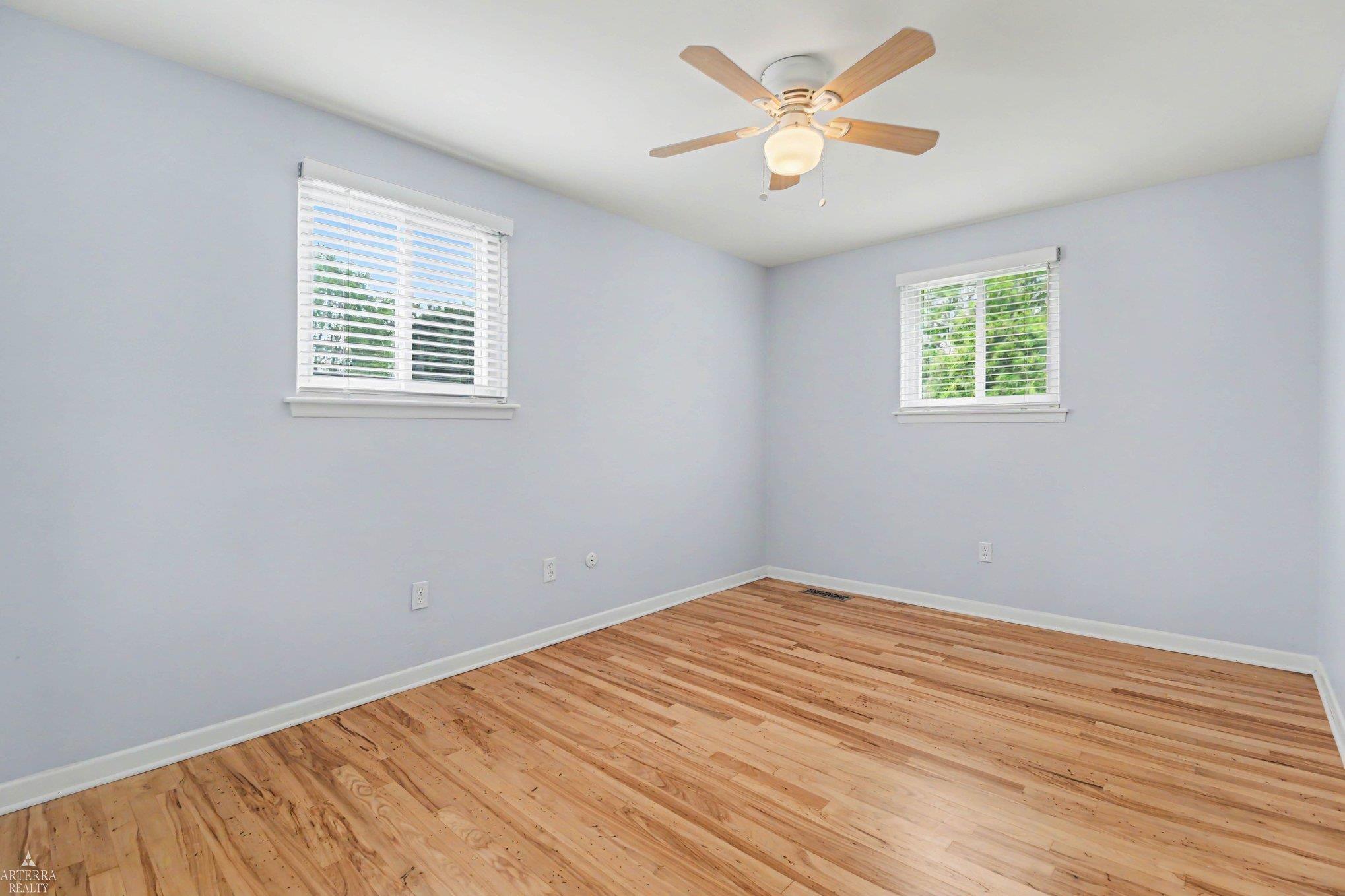 23425 Barfield Street Property Photo 11