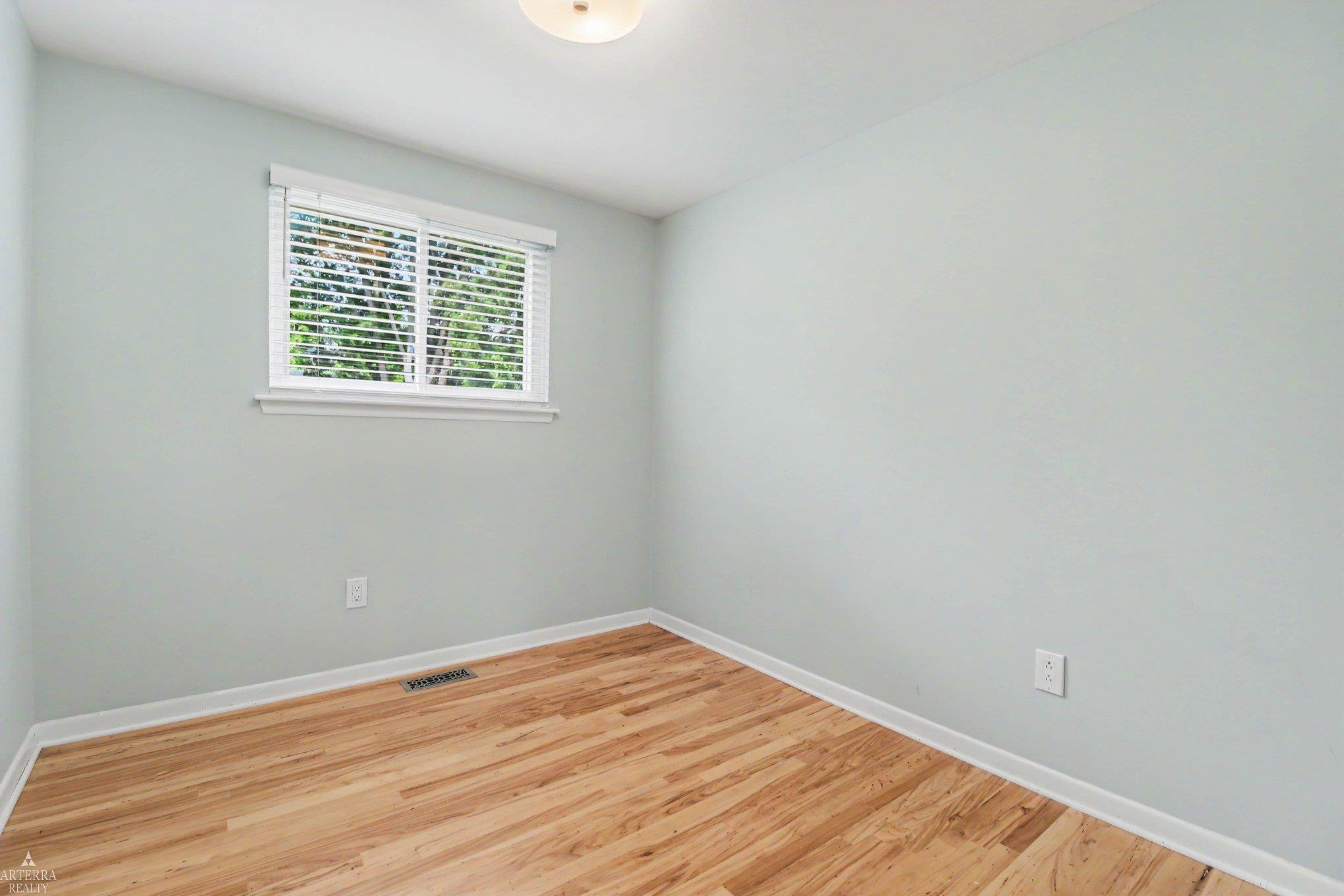 23425 Barfield Street Property Photo 15