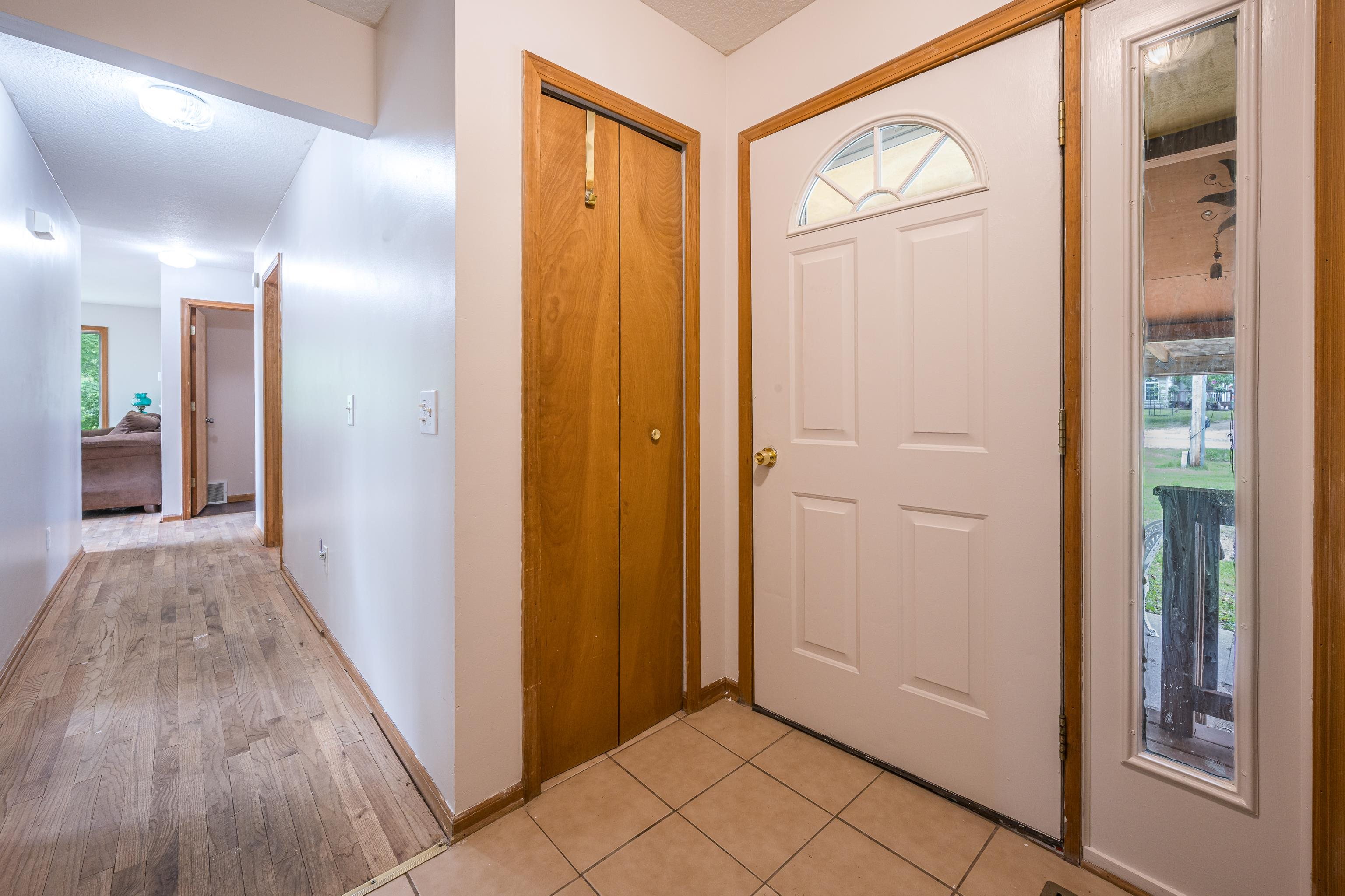 6655 Cedarhurst Drive Property Photo 3