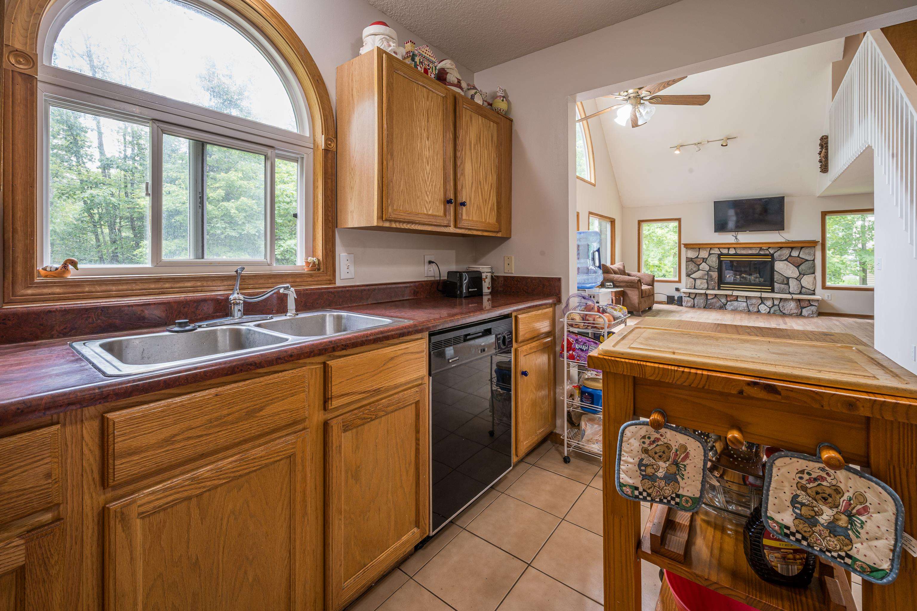 6655 Cedarhurst Drive Property Photo 14