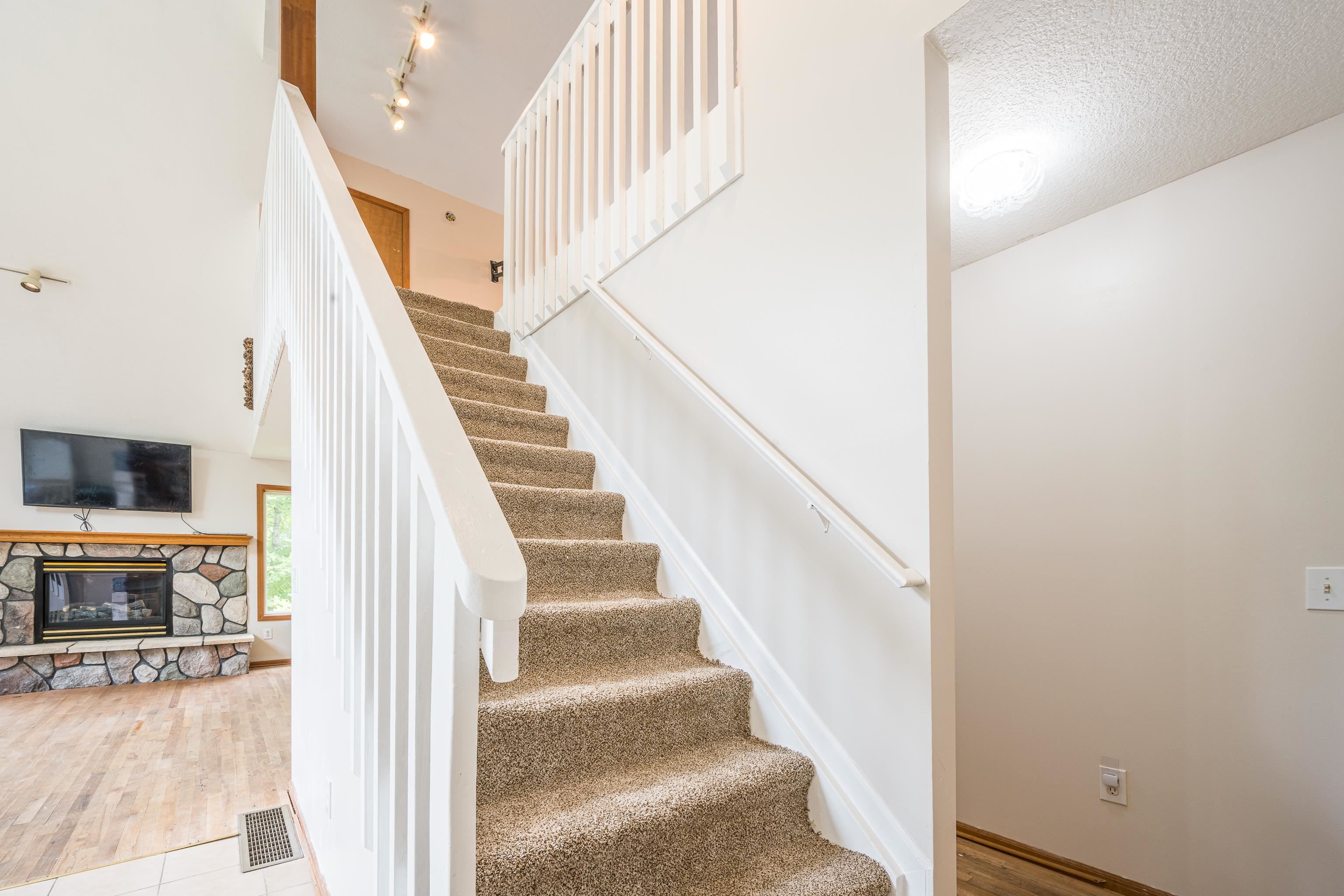 6655 Cedarhurst Drive Property Photo 21