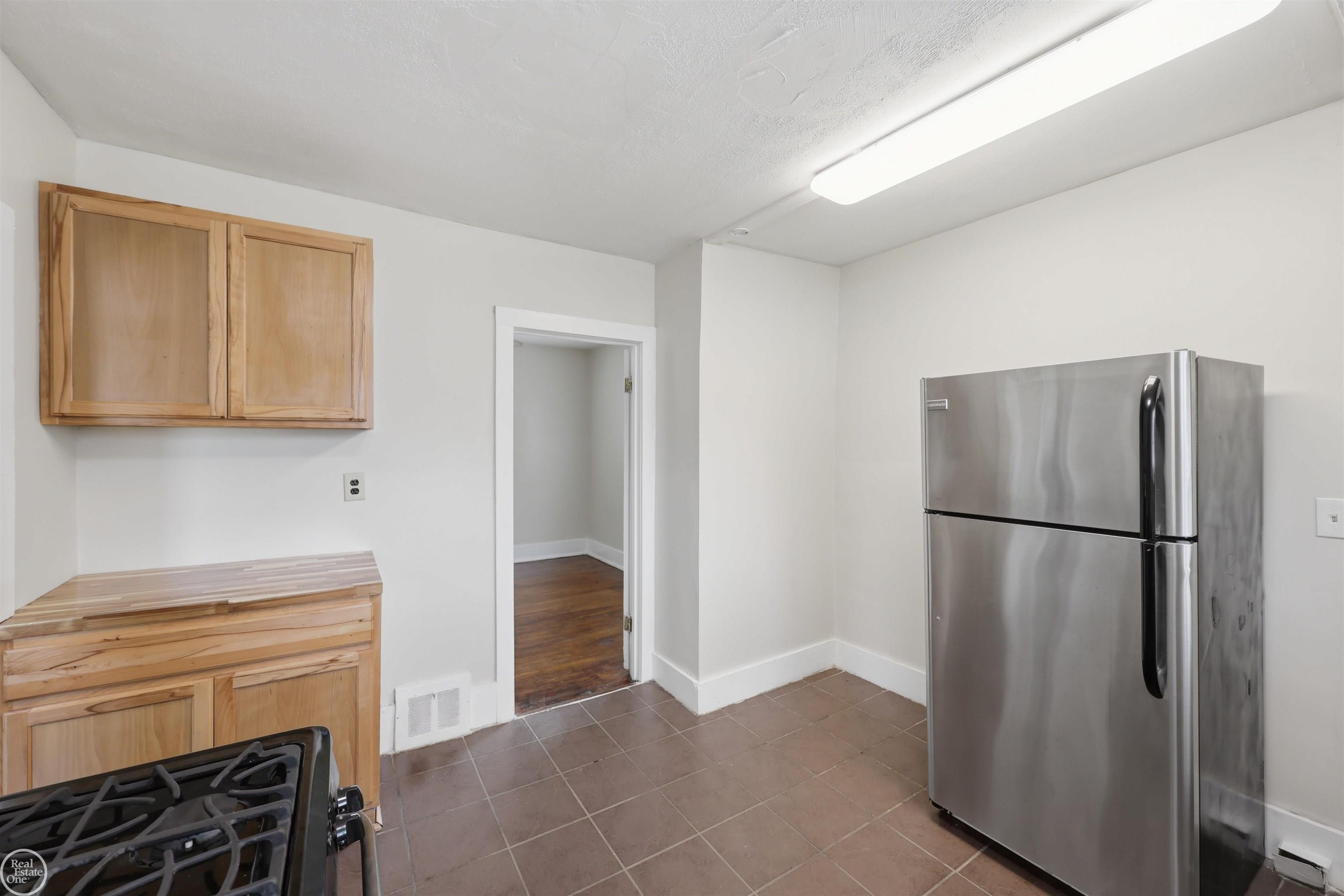 434 Camden Street Property Photo 14