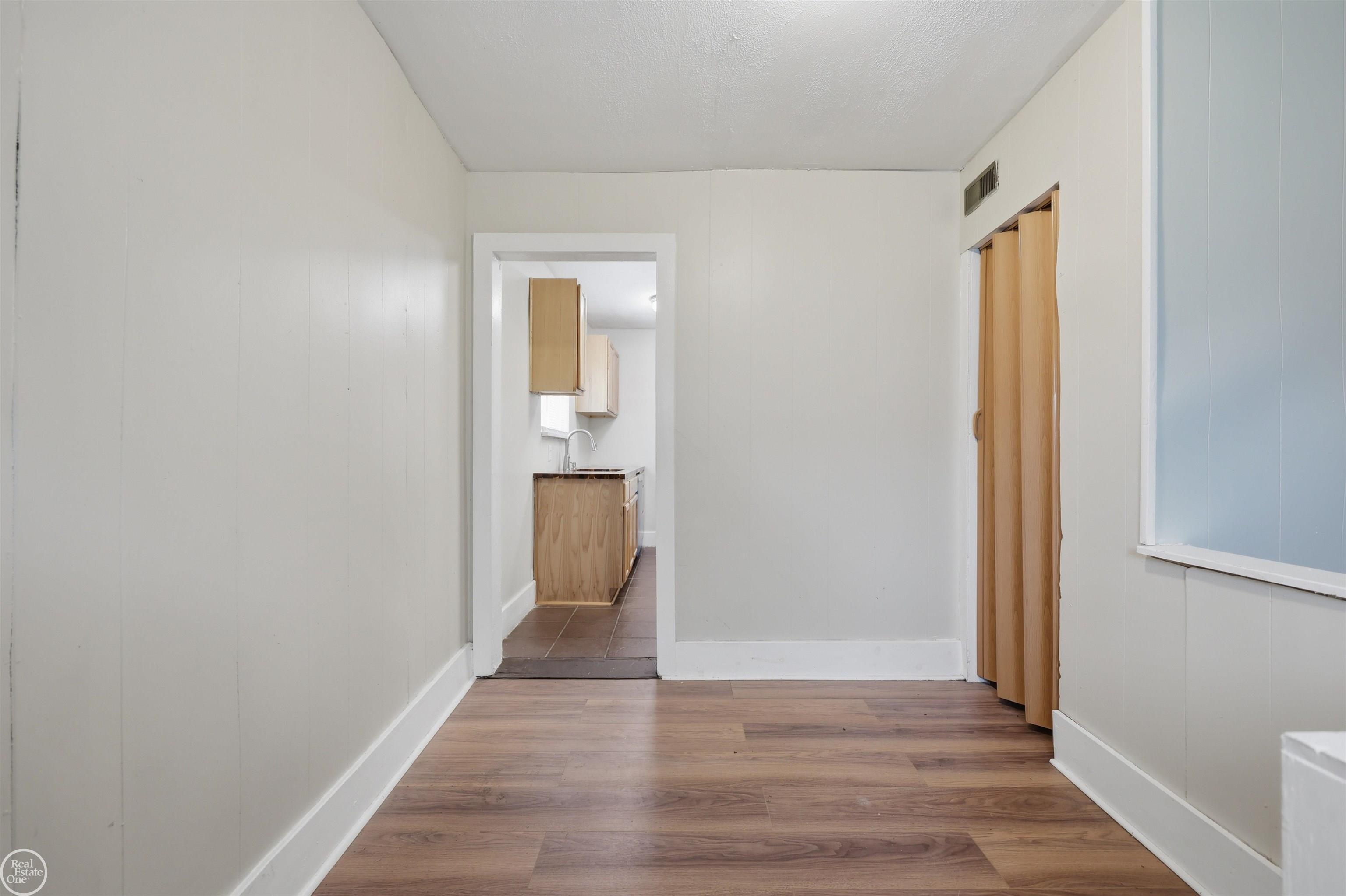 434 Camden Street Property Photo 15