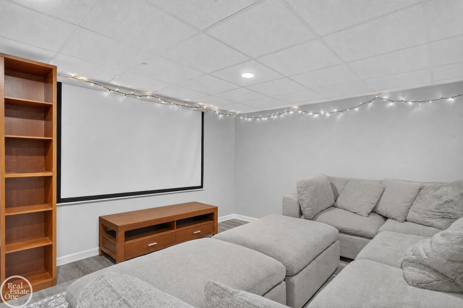 20415 Balmoral Drive Property Photo 30