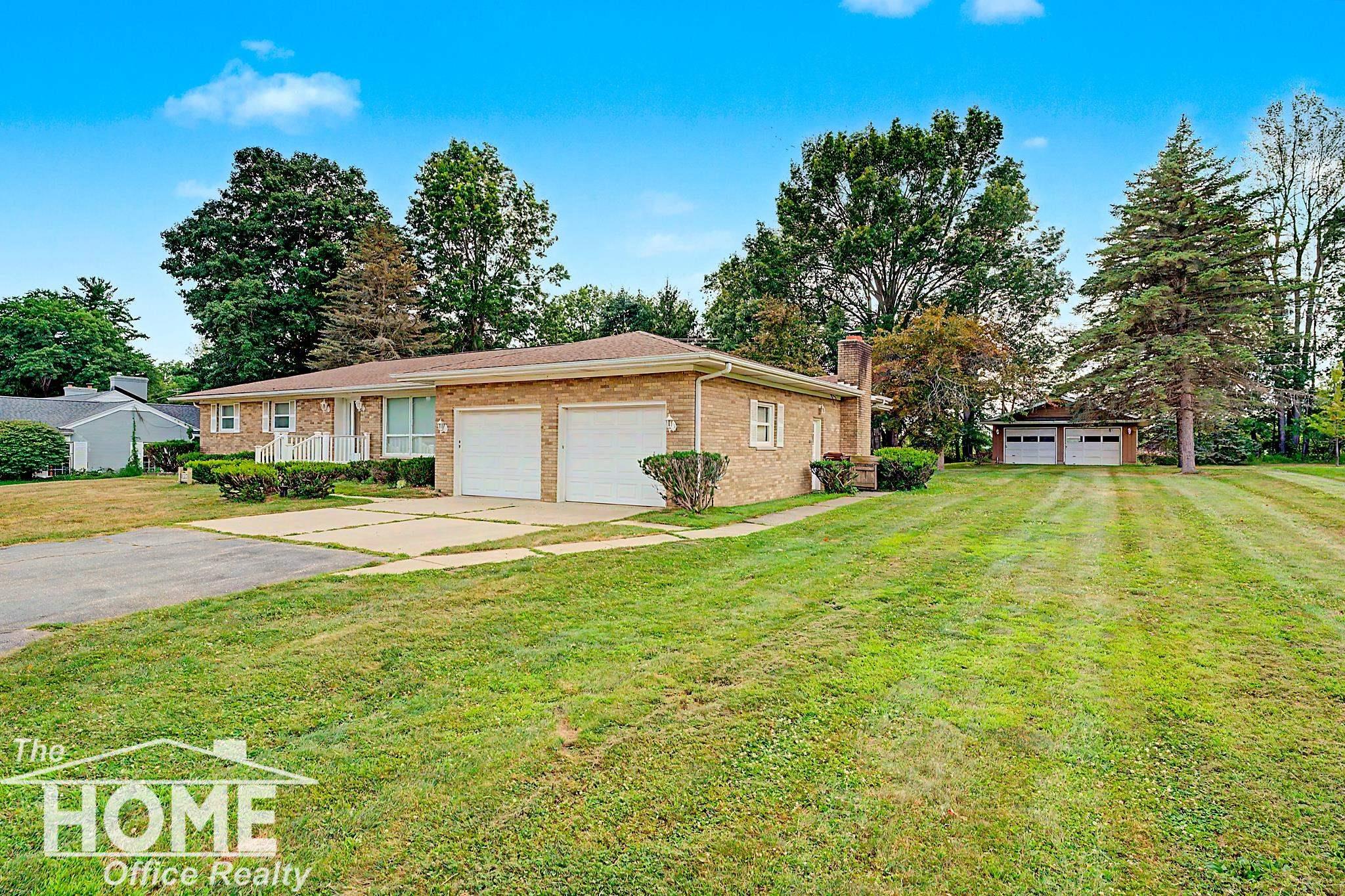 7868 Woodbury Road Property Photo 1