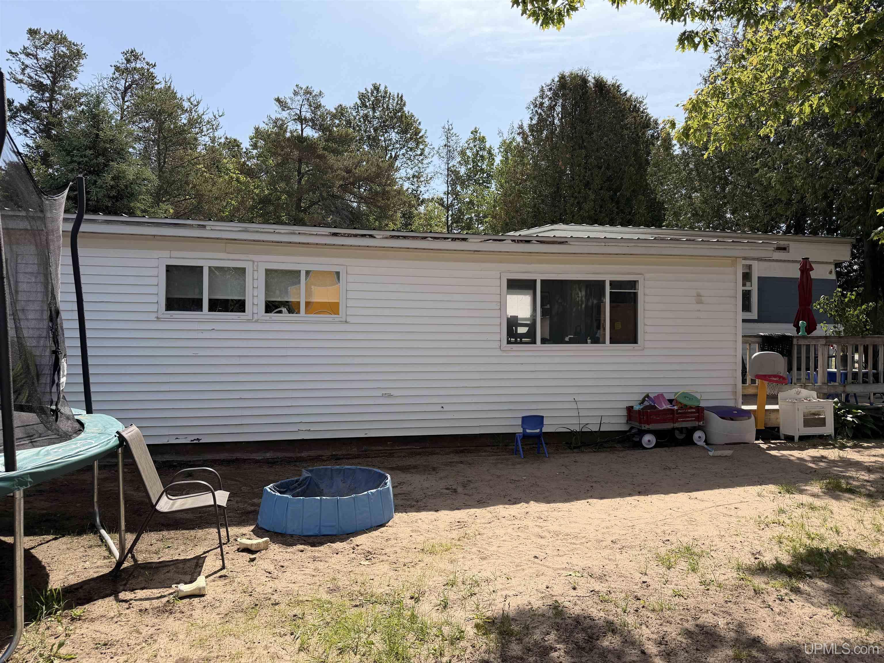 E5360 Woodland Avenue Property Photo 20