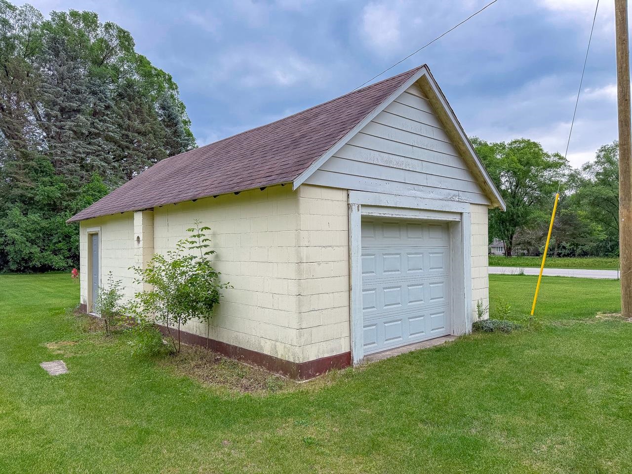 3102 W Saginaw Road Property Photo 9