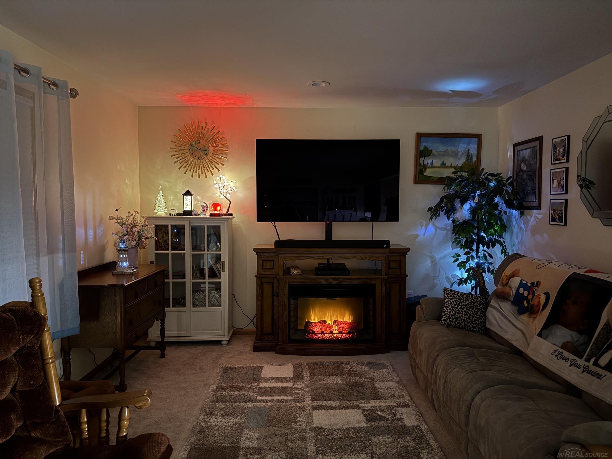 659 N Gates Road Property Photo 14