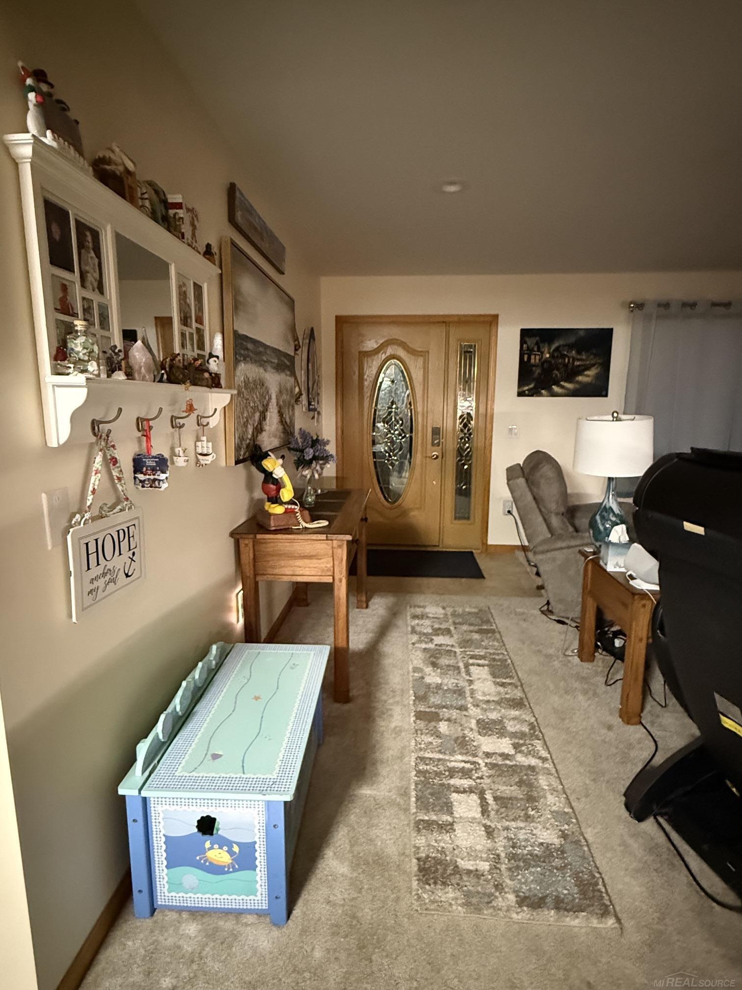 659 N Gates Road Property Photo 17