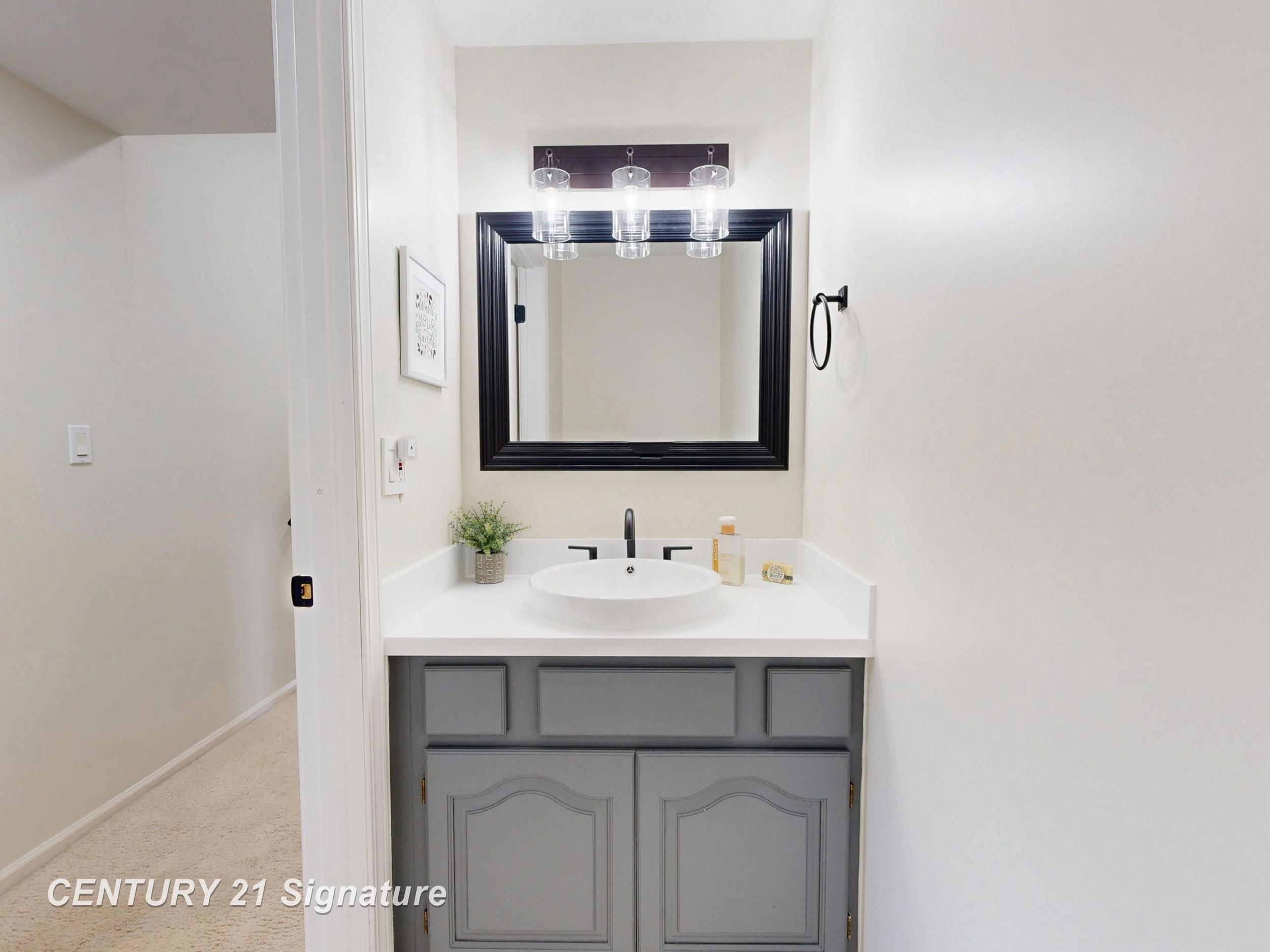 7492 River Road Property Photo 55