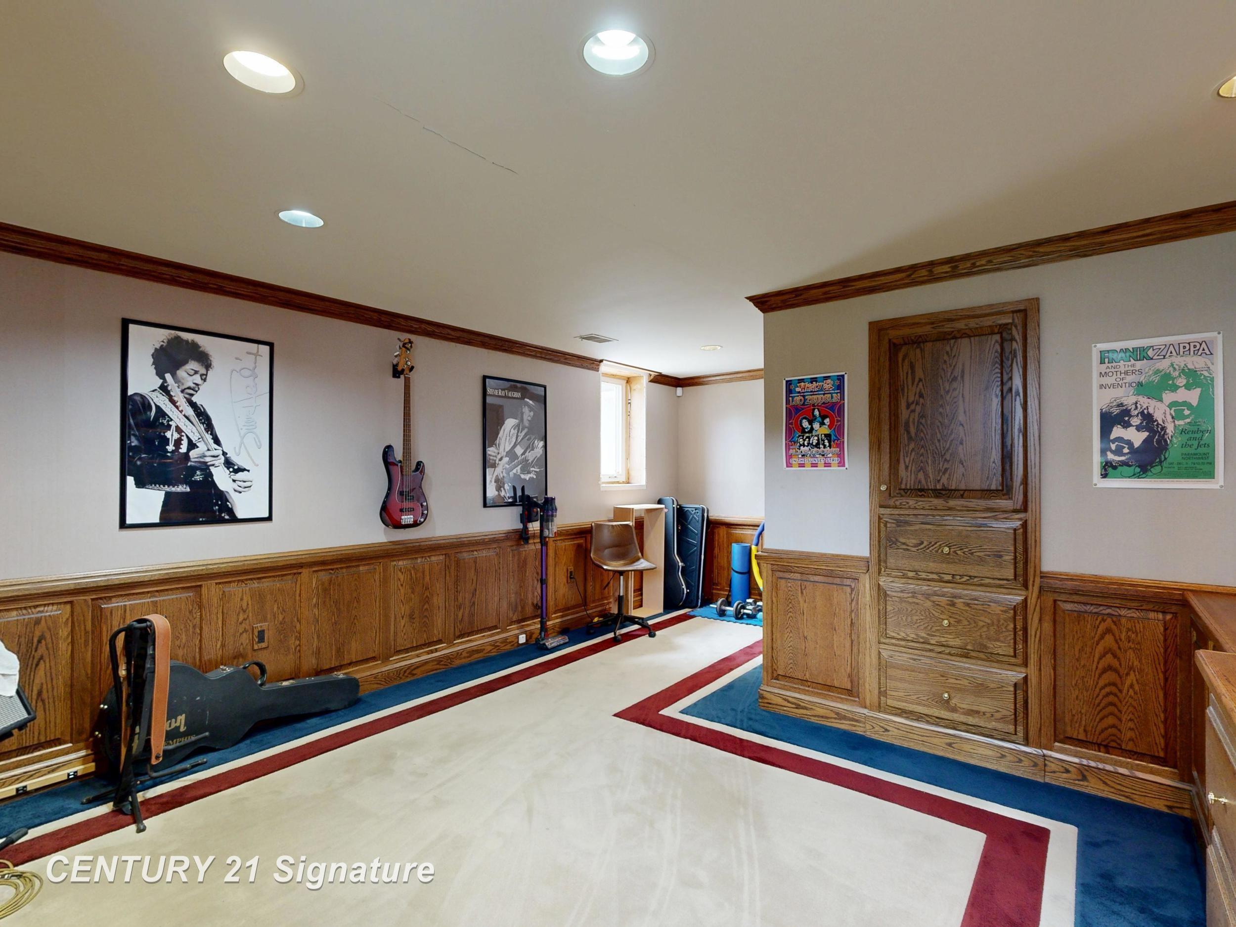 7492 River Road Property Photo 57