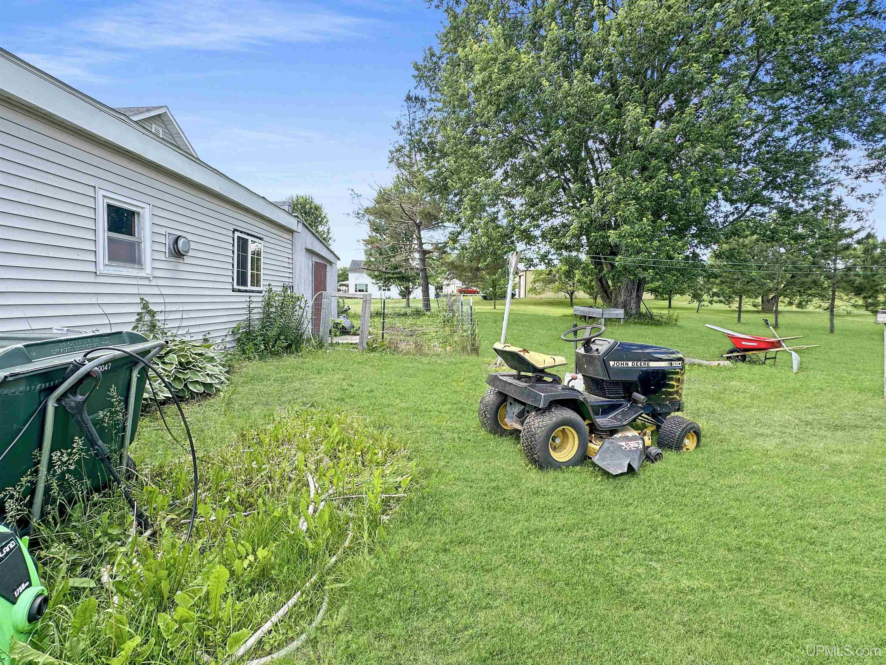 1274 12th Road Property Photo 18