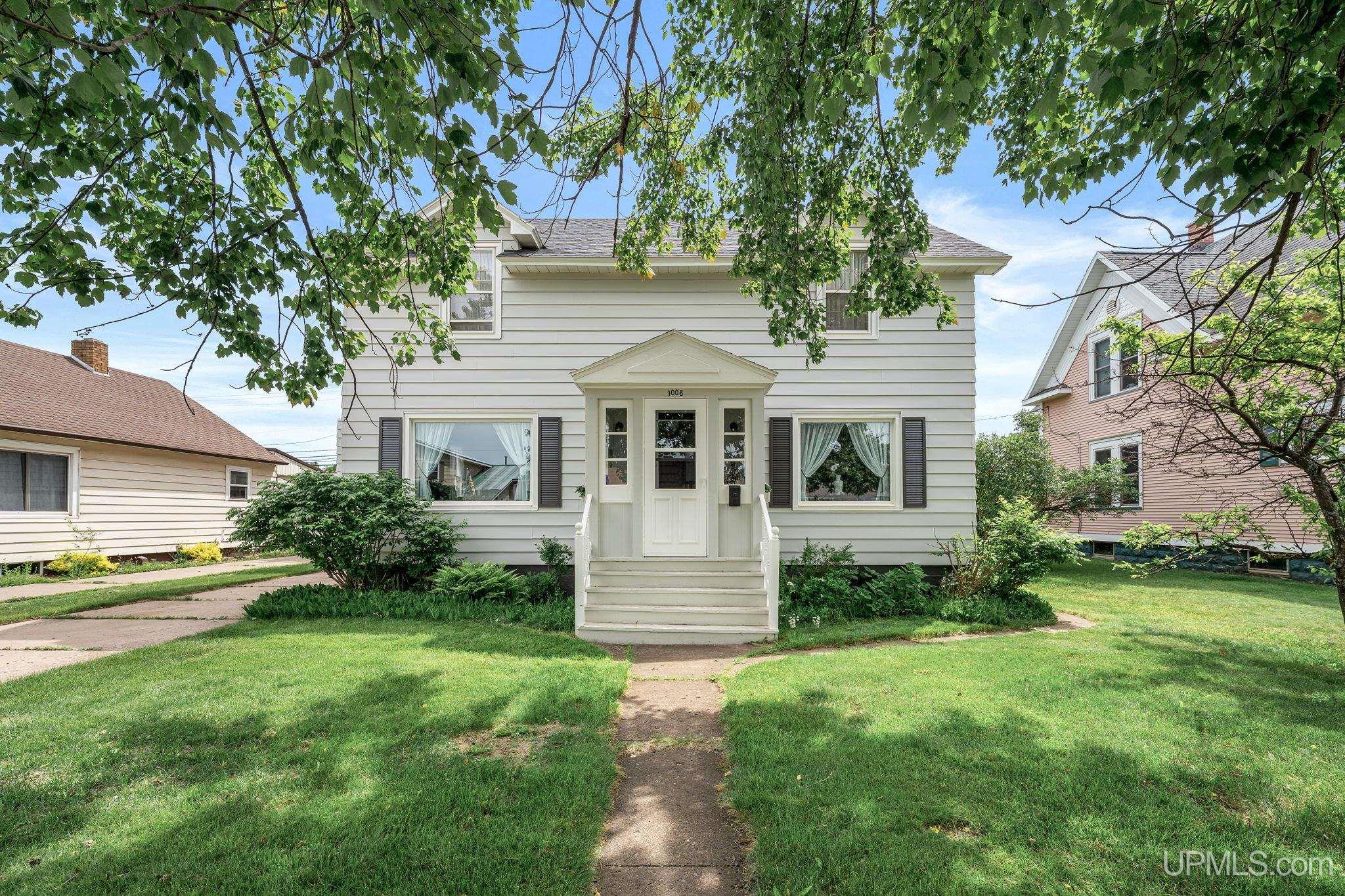1008 Baldwin Avenue Property Photo 1