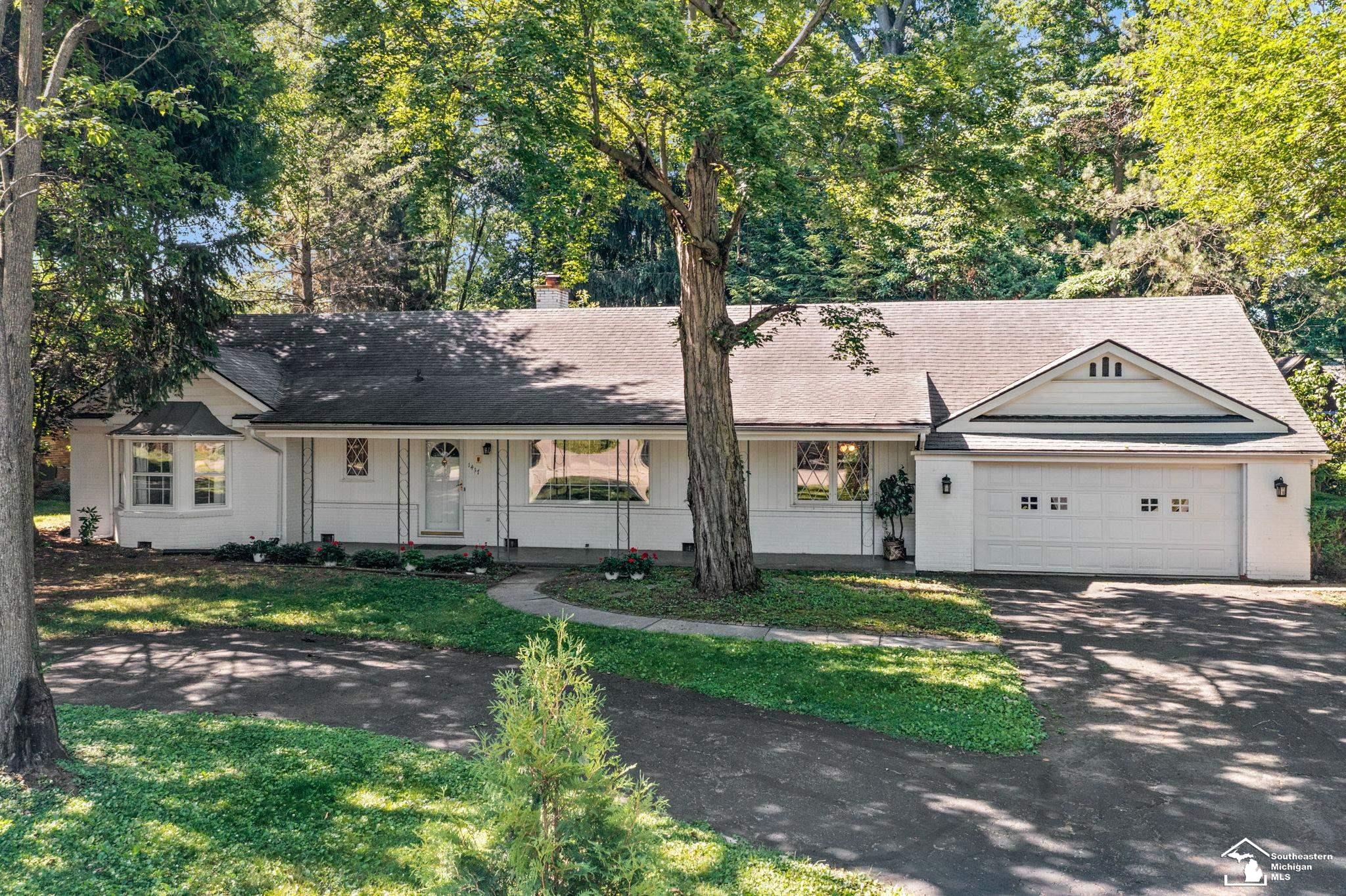 1417 Longfellow Drive