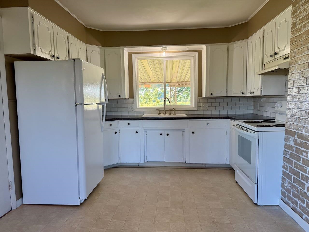 5577 Peet Road Property Photo 27