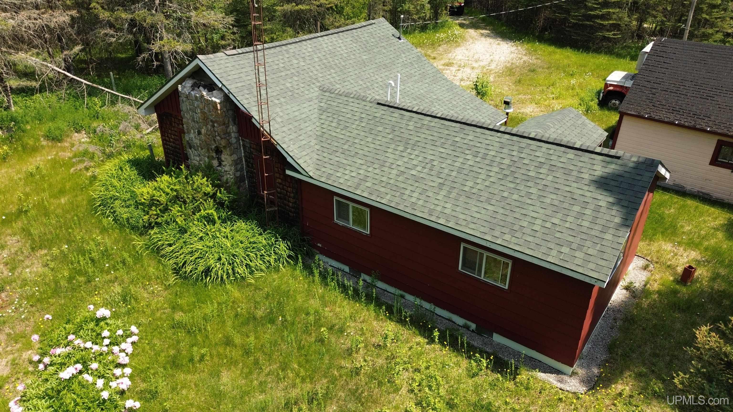 15655 W Us 2 Highway Property Photo 7