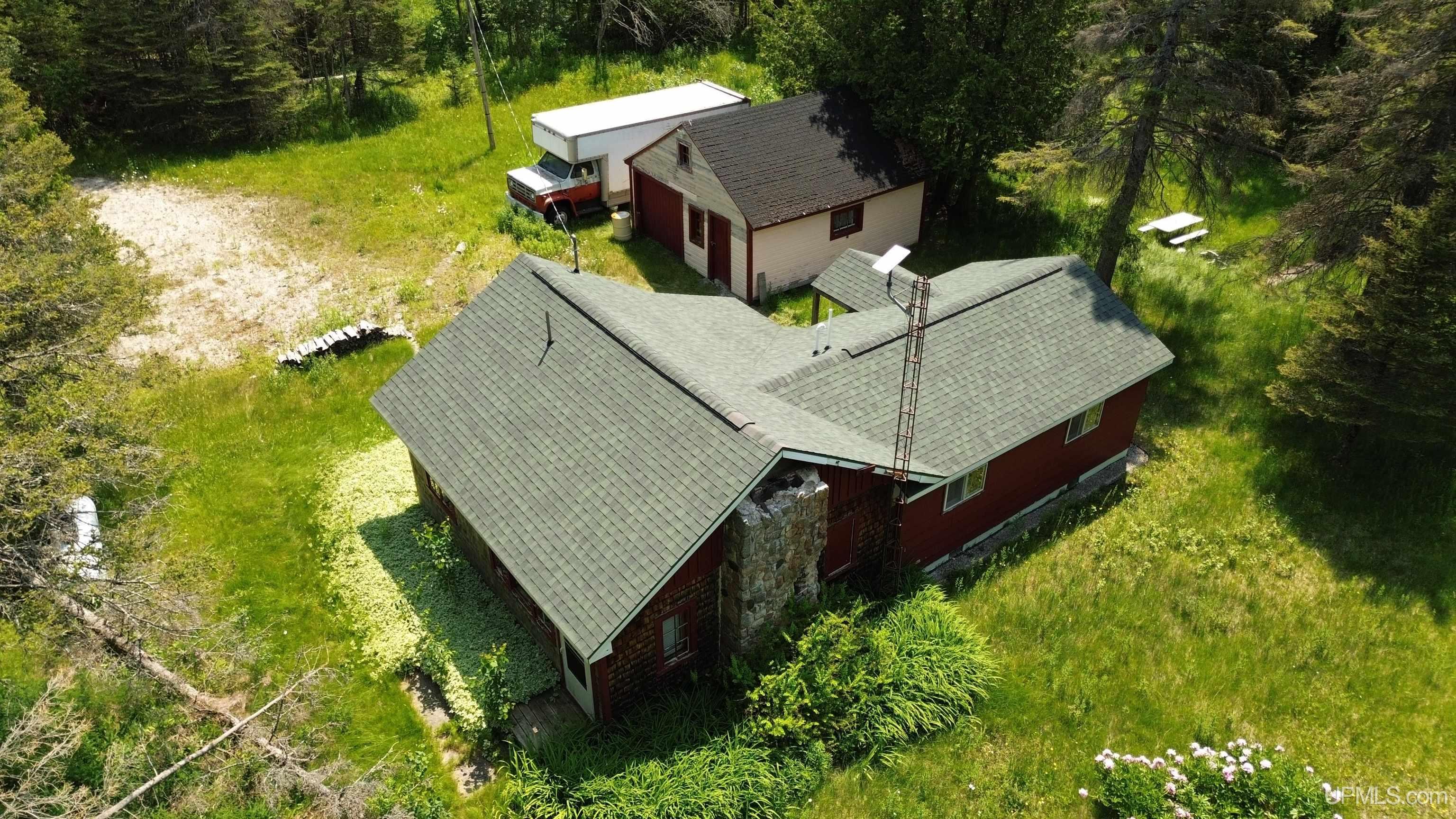 15655 W Us 2 Highway Property Photo 8