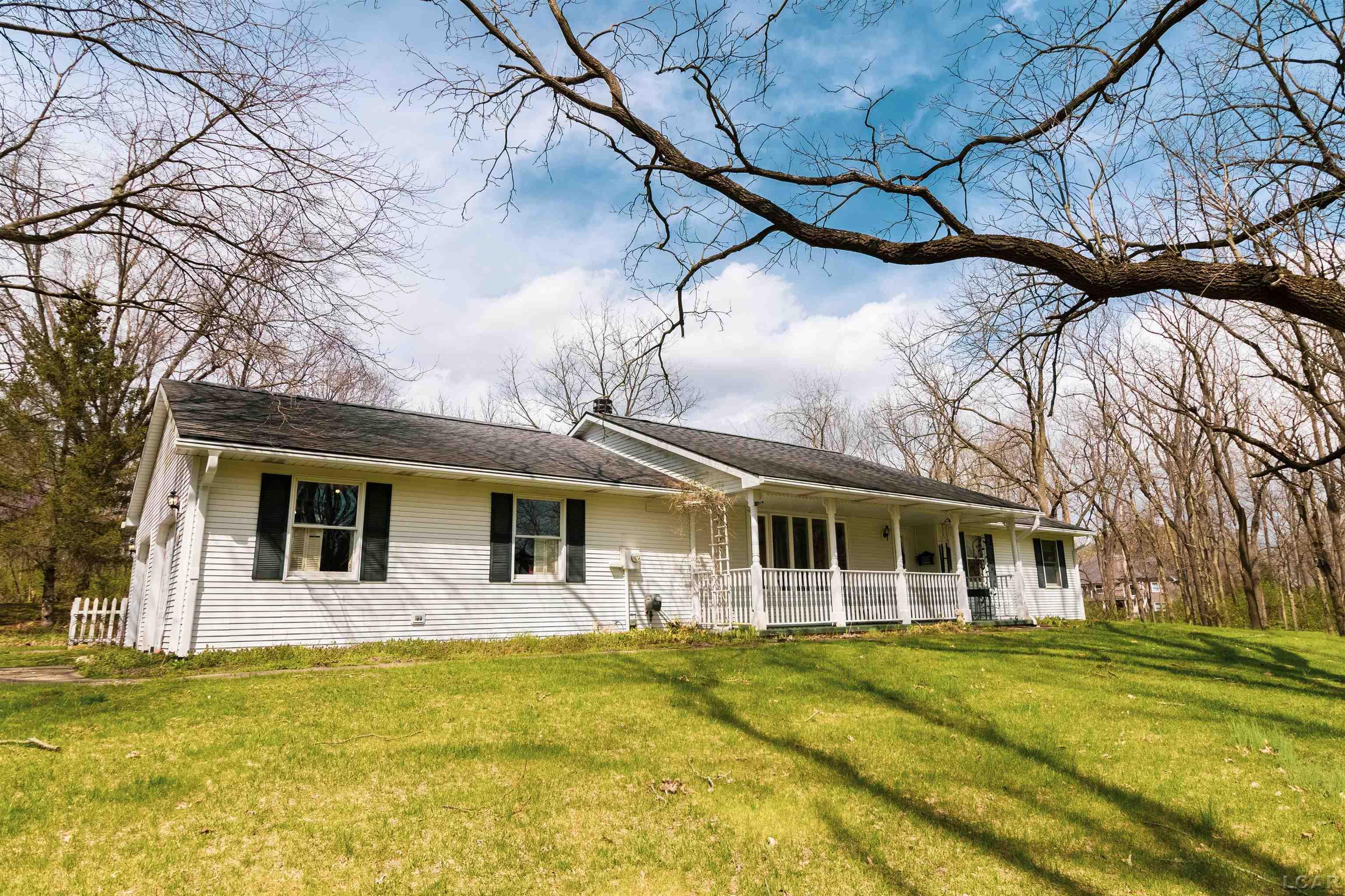 4272 Dillingham Drive Property Photo 3