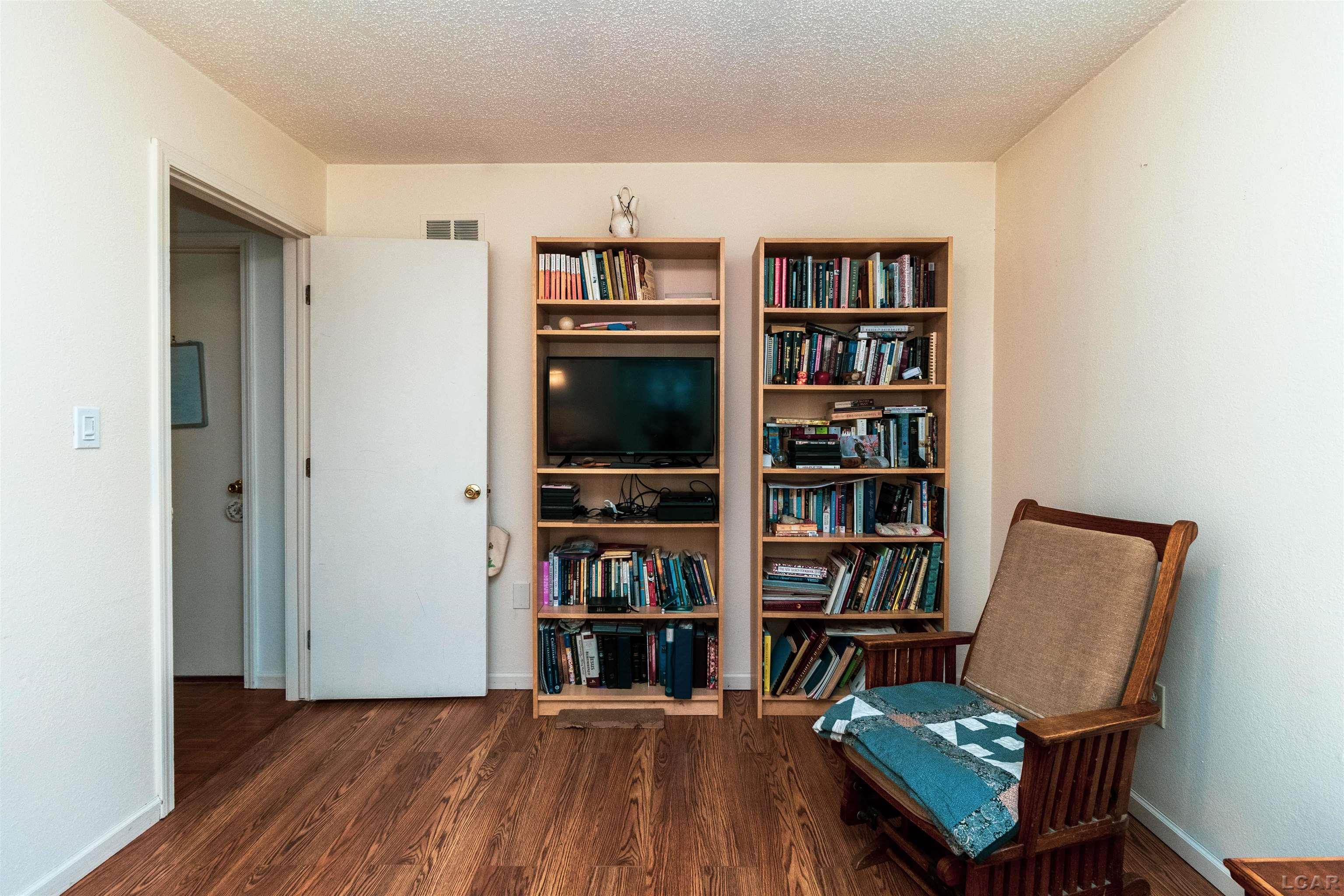 4272 Dillingham Drive Property Photo 39