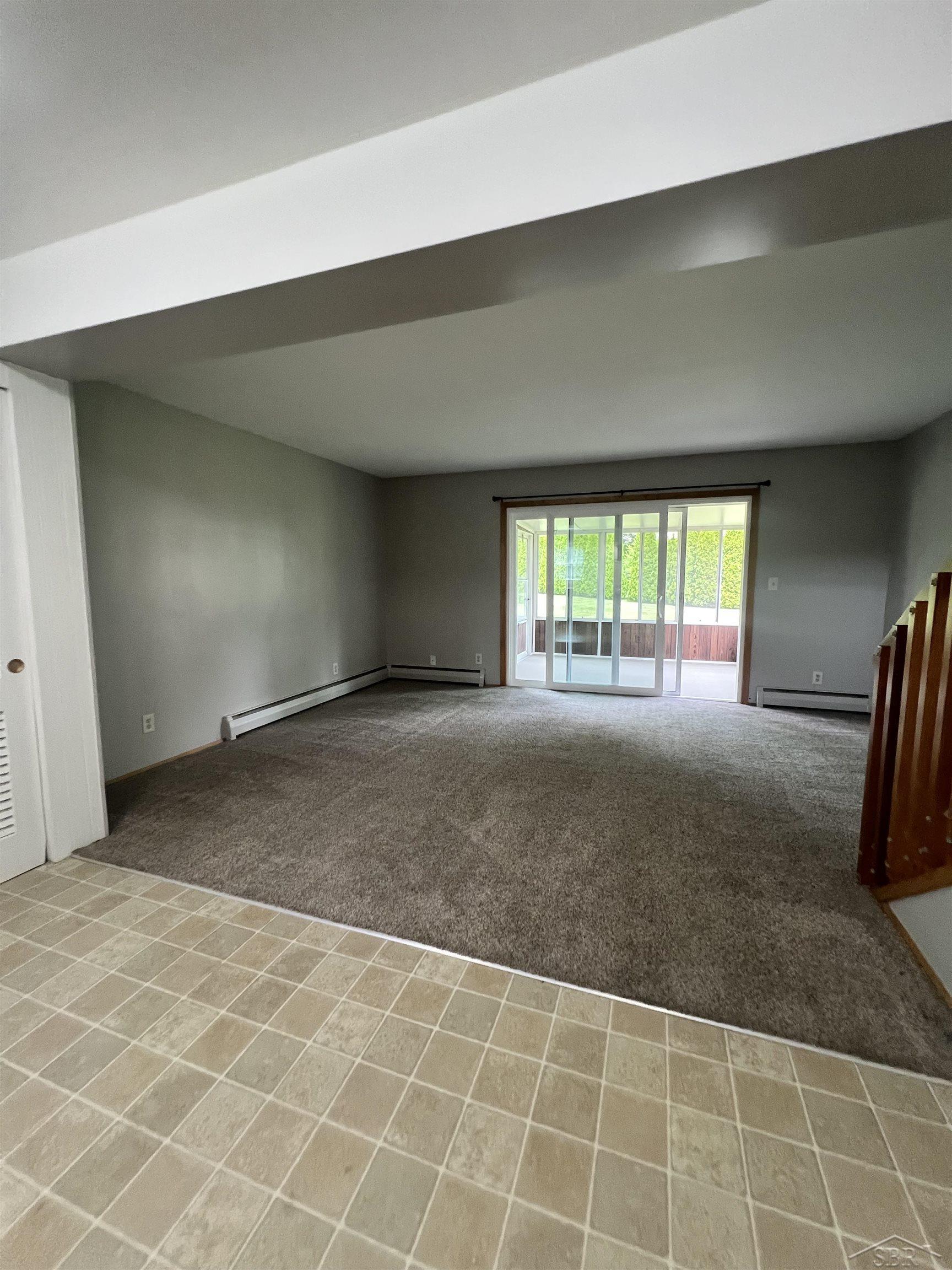 700 E Genesee Street Property Photo 11