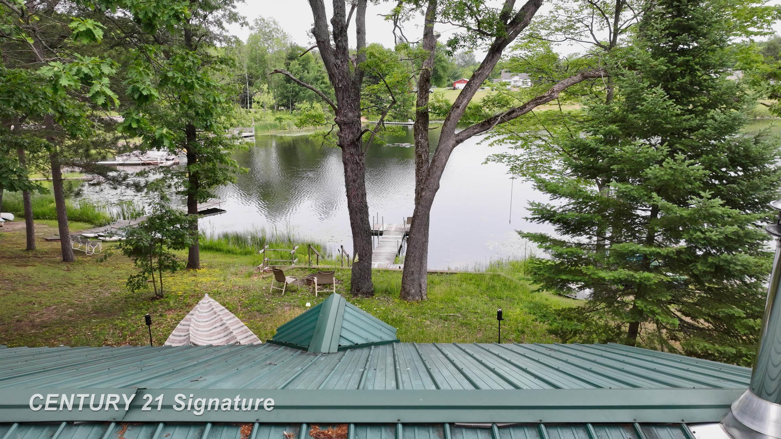 751 E Long Lake Drive Property Photo 3