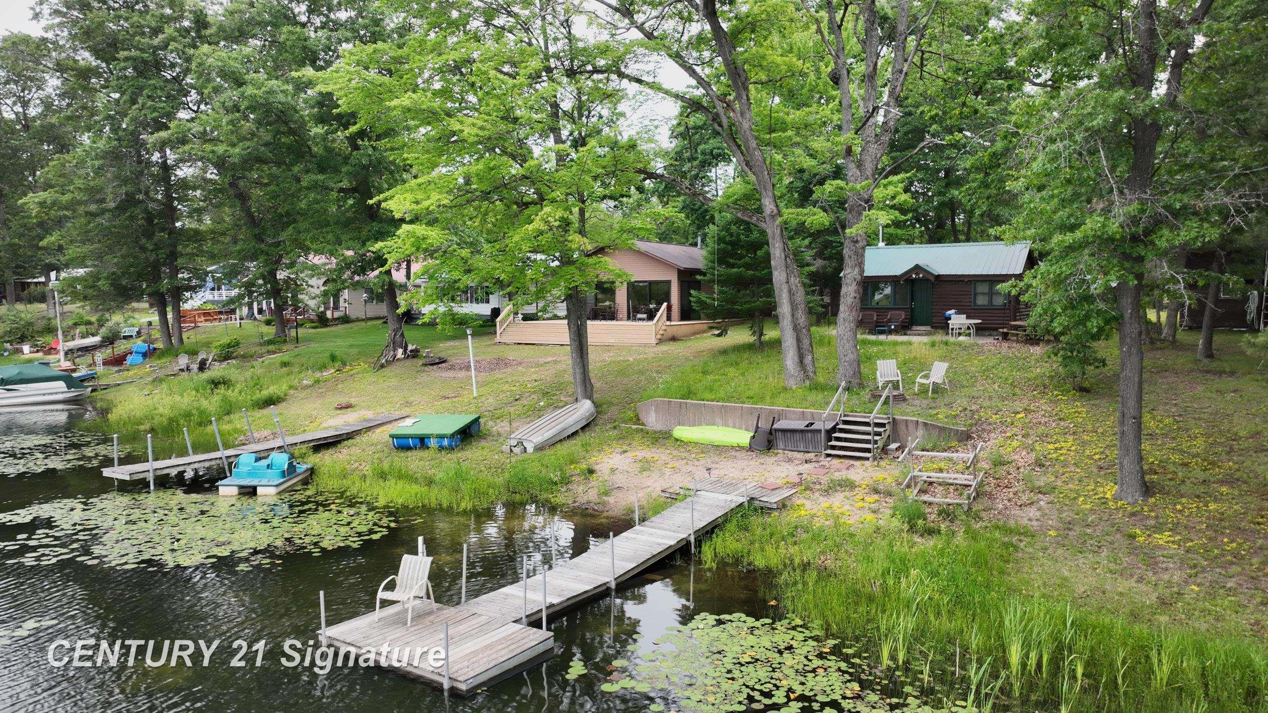 751 E Long Lake Drive Property Photo 4