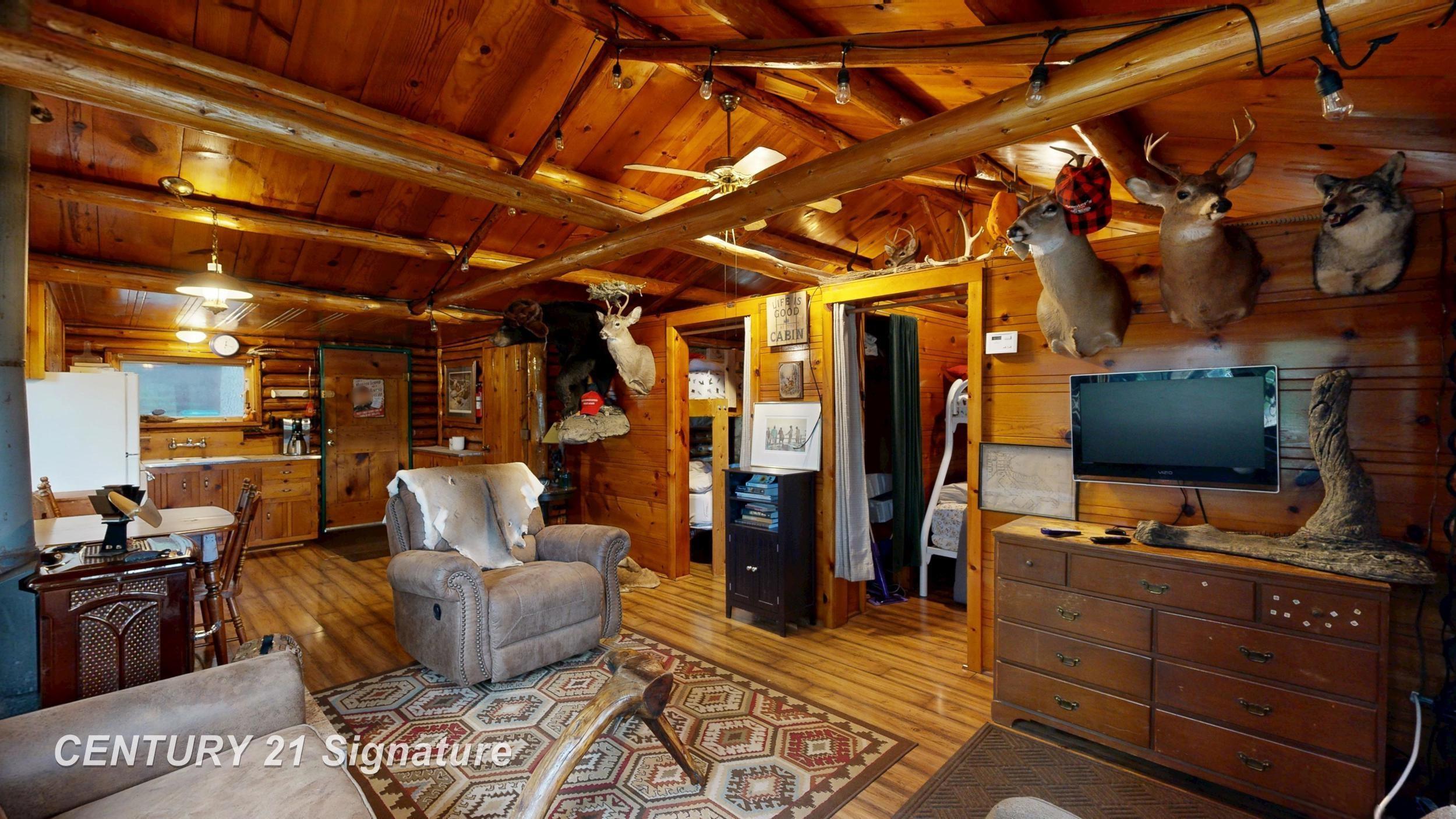 751 E Long Lake Drive Property Photo 9