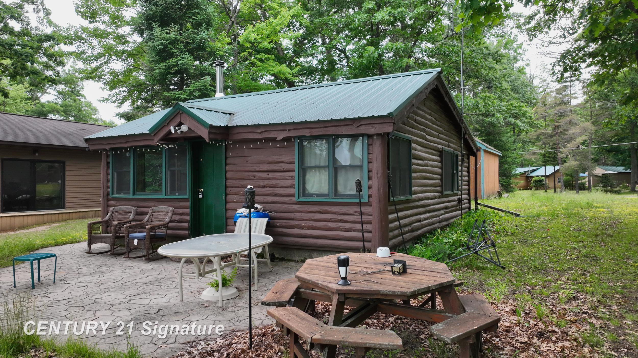751 E Long Lake Drive Property Photo 23