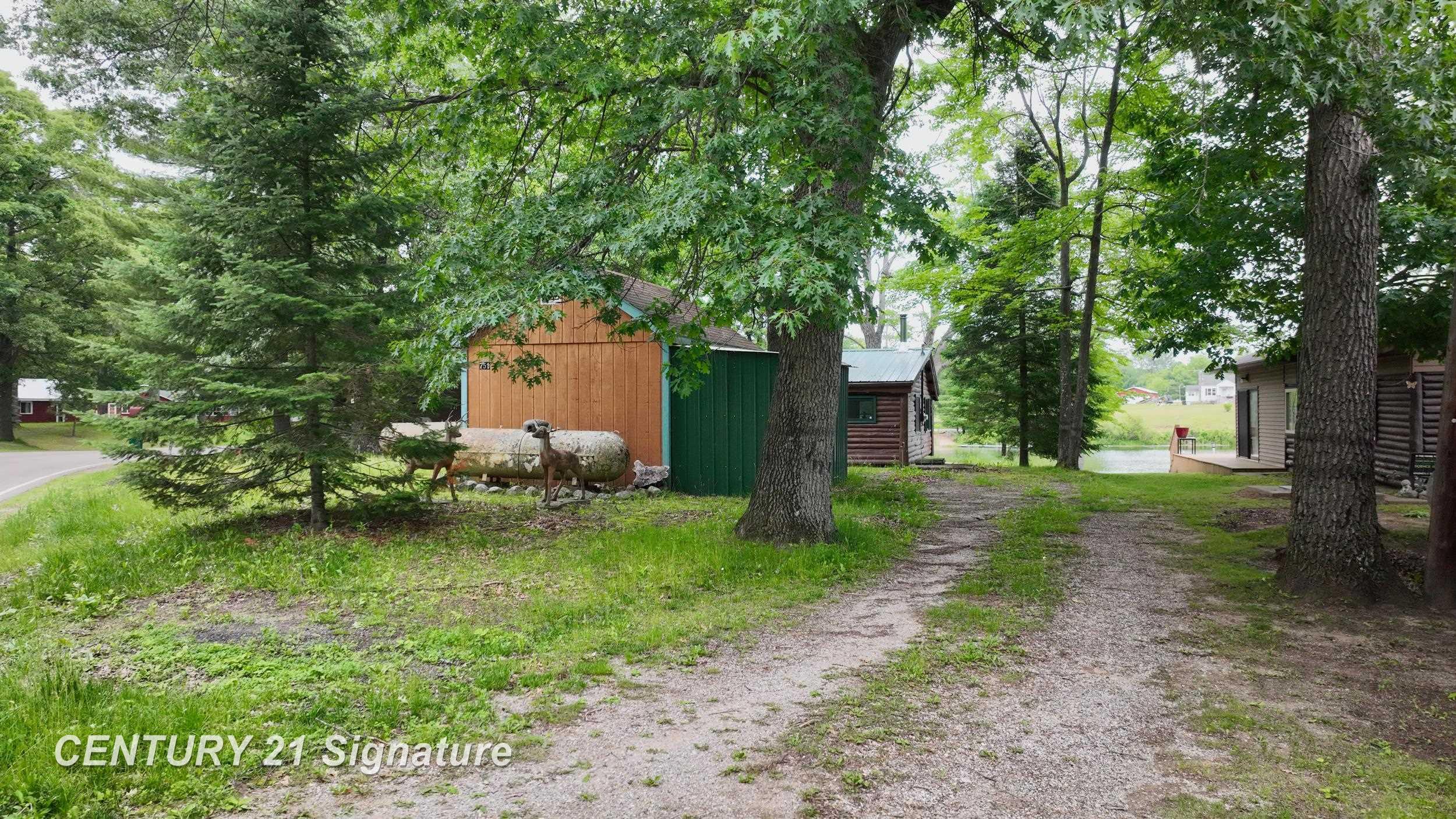 751 E Long Lake Drive Property Photo 25