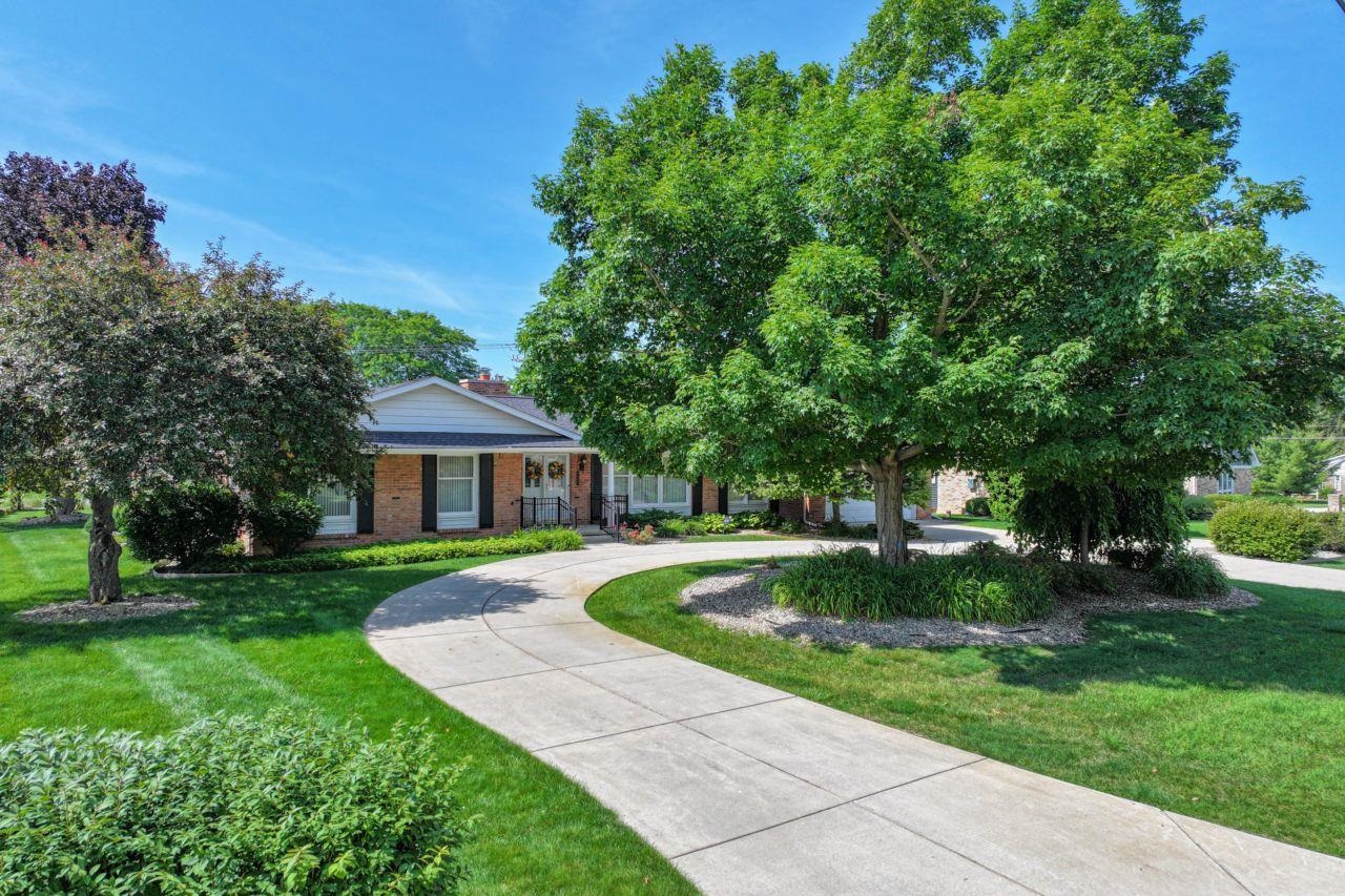 5466 Coral Ridge Drive Property Photo 1