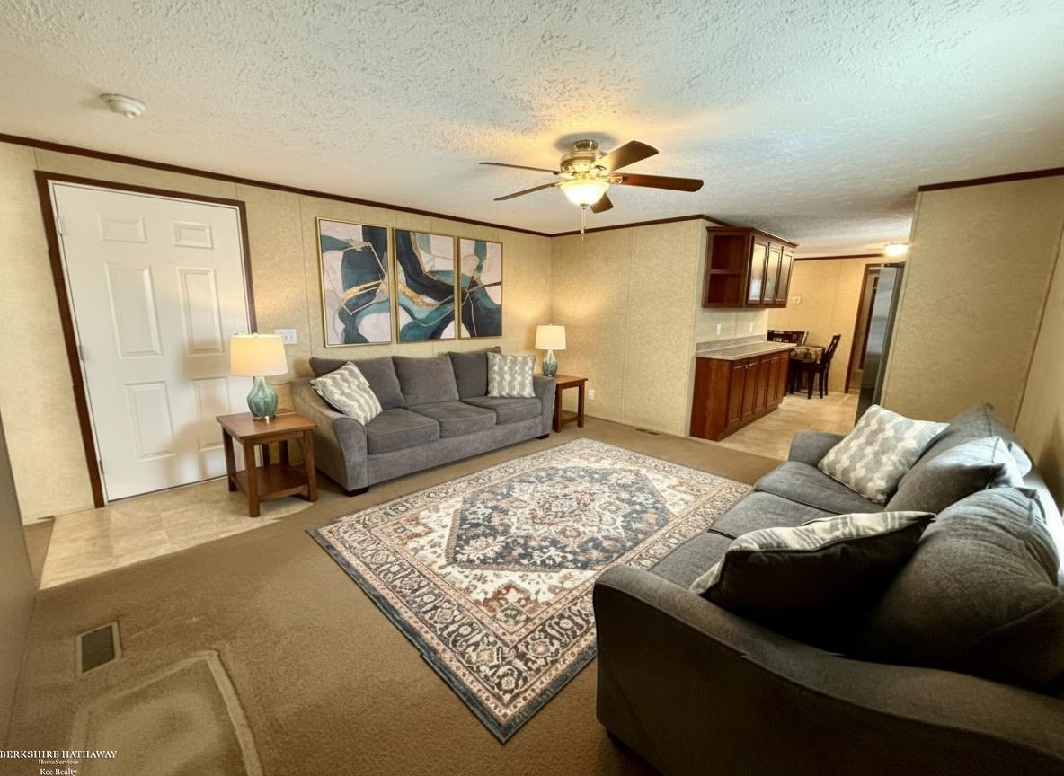 4539 Carlton Road Property Photo 4