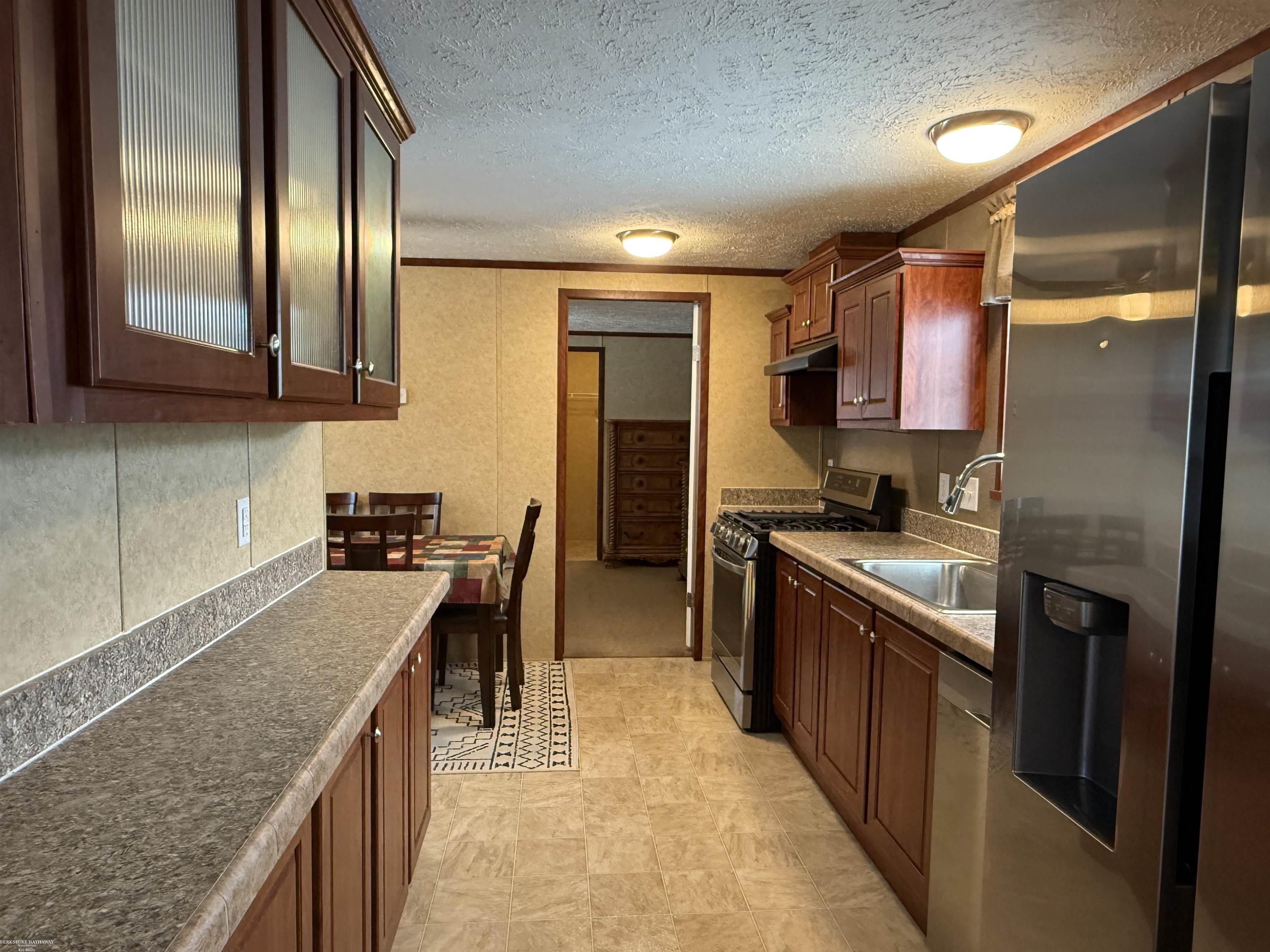 4539 Carlton Road Property Photo 6