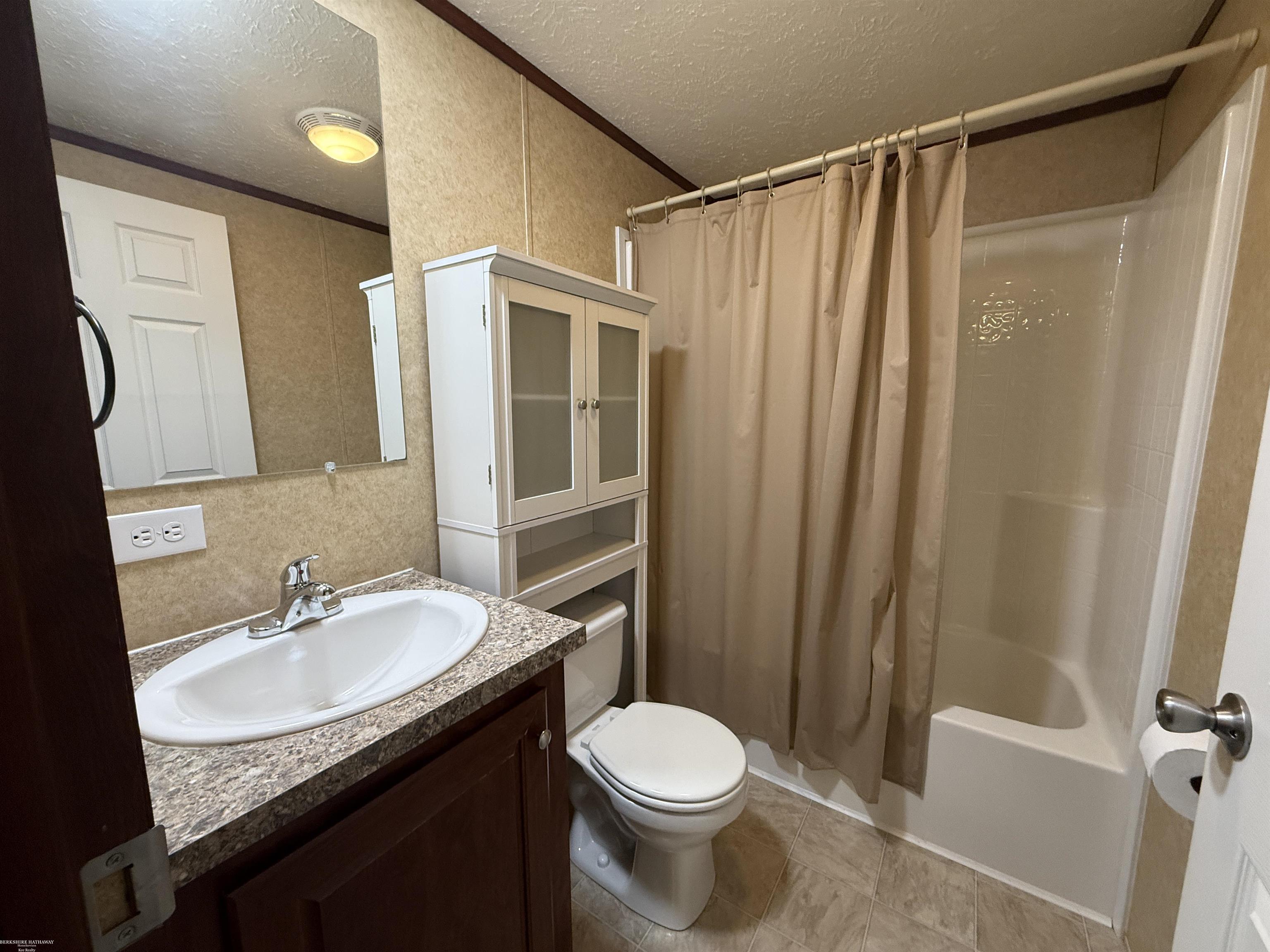 4539 Carlton Road Property Photo 16
